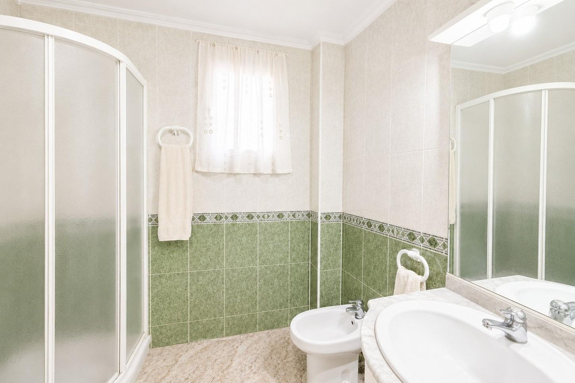 Herverkoop - 1. Appartement / flat - Torrevieja - Costa Blanca Zuid