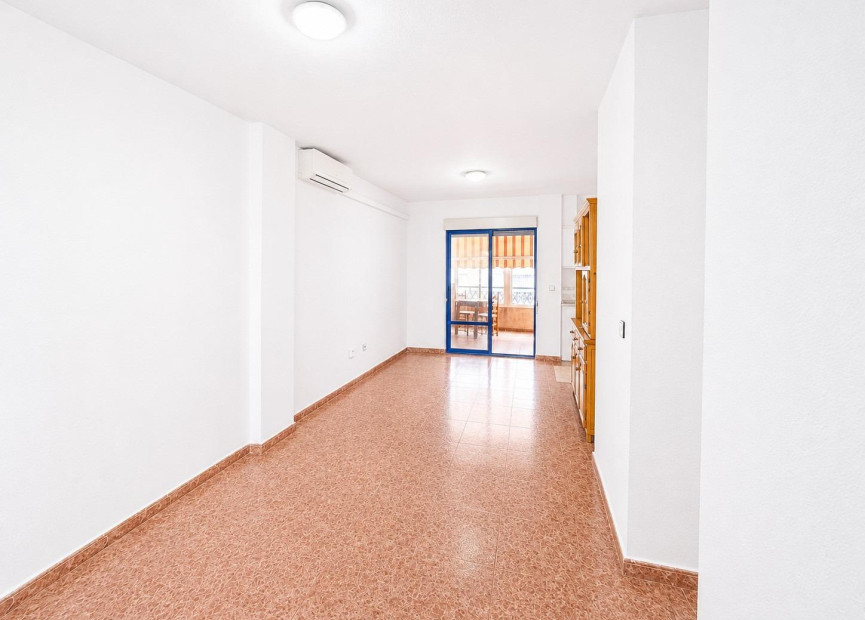 Herverkoop - 1. Appartement / flat - Torrevieja - Costa Blanca Zuid