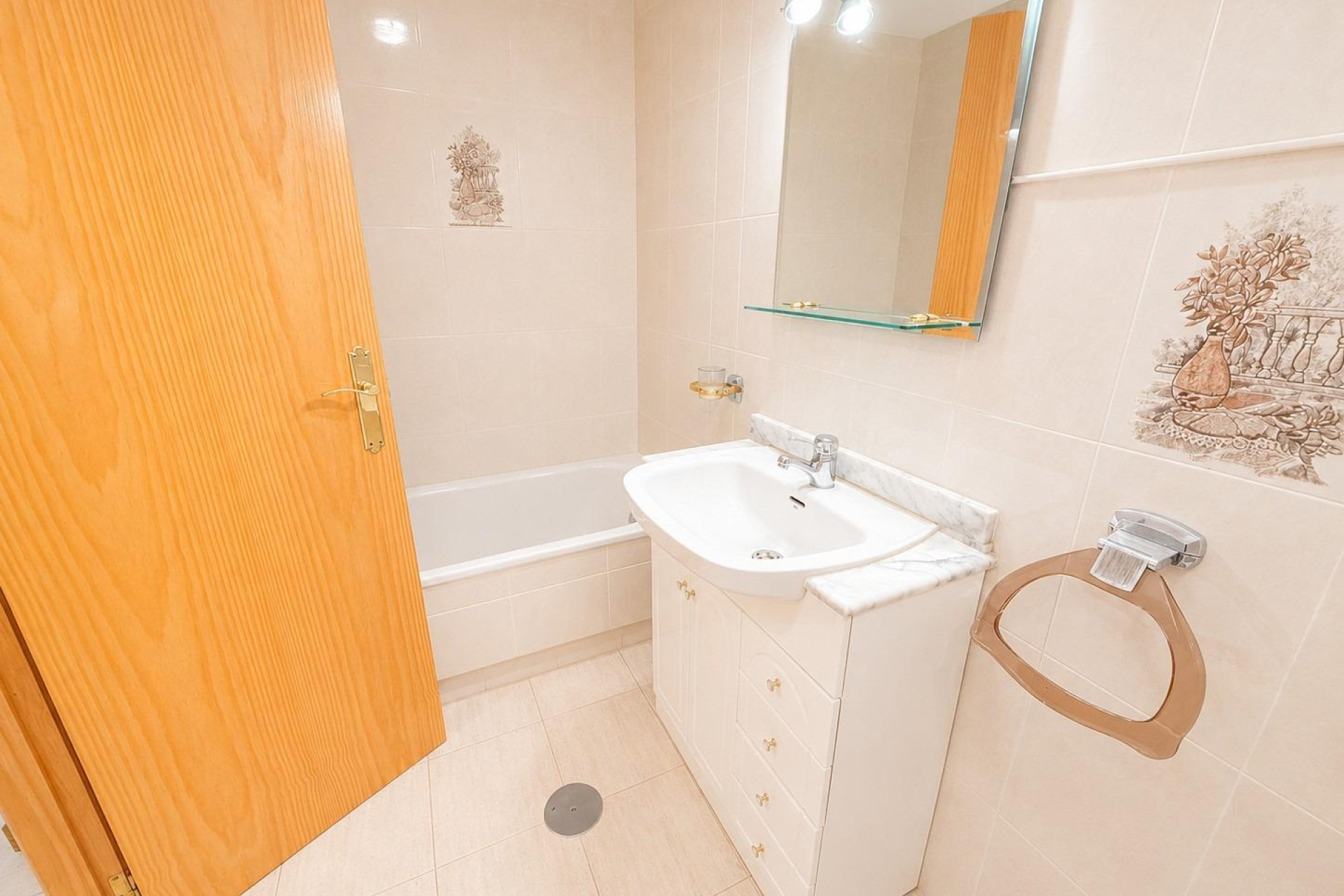 Herverkoop - 1. Appartement / flat - Torrevieja - Costa Blanca Zuid
