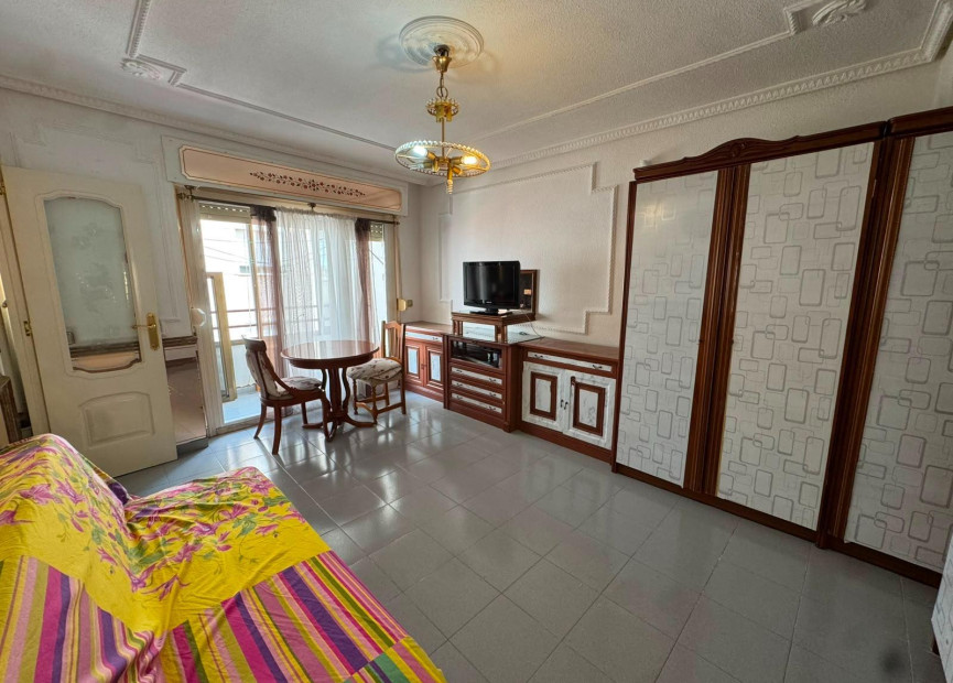 Herverkoop - 1. Appartement / flat - Torrevieja - Costa Blanca Zuid