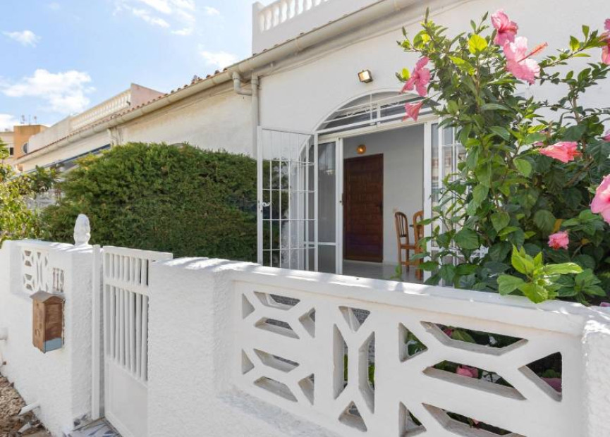 Herverkoop - 1. Appartement / flat - Torrevieja - Costa Blanca Zuid