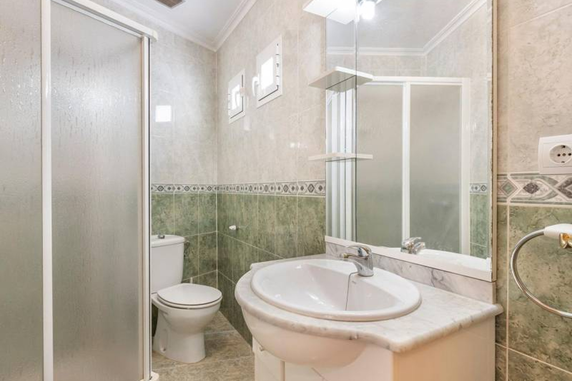 Herverkoop - 1. Appartement / flat - Torrevieja - Costa Blanca Zuid