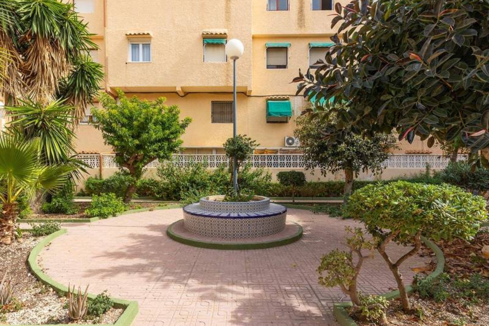 Herverkoop - 1. Appartement / flat - Torrevieja - Costa Blanca Zuid