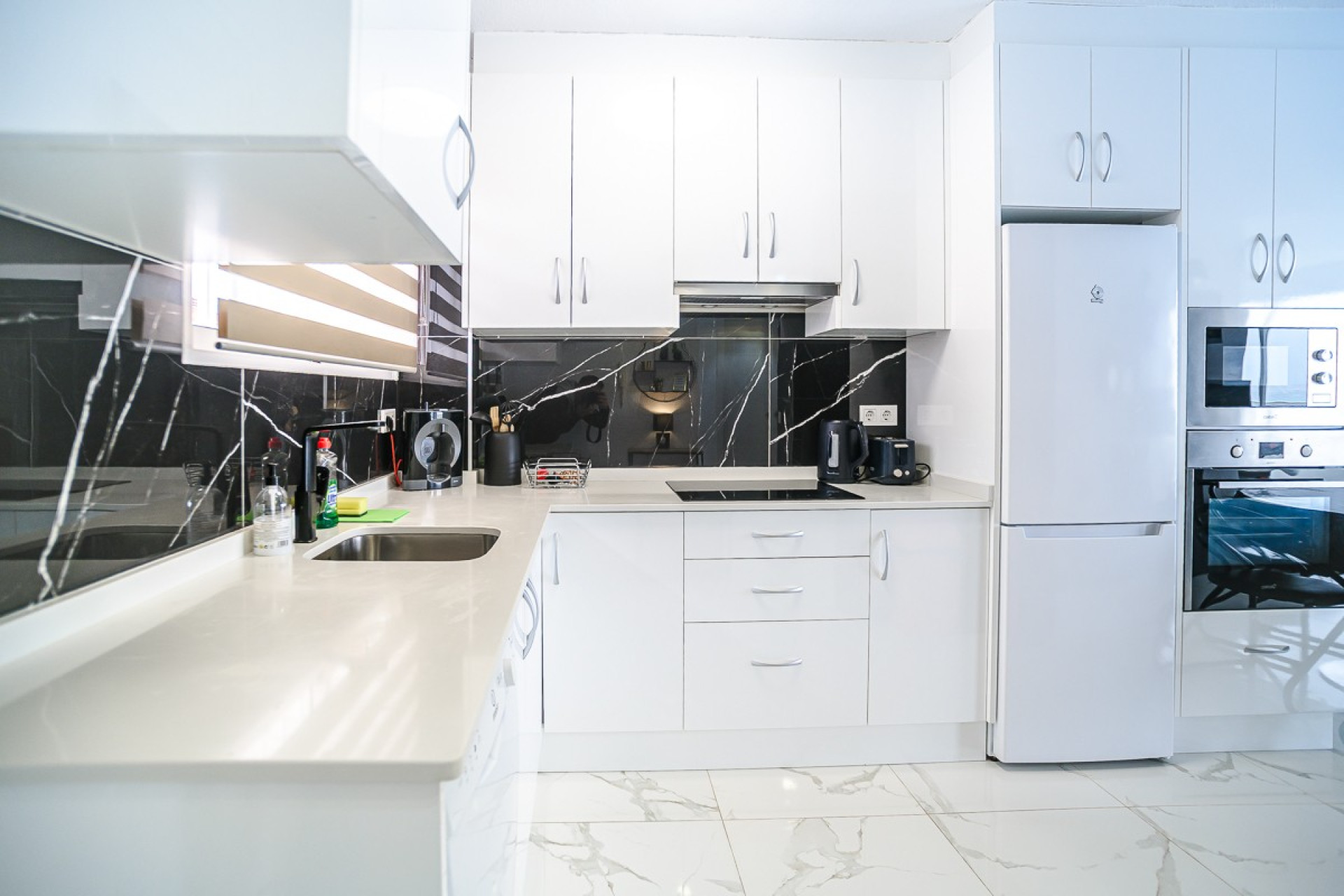 Herverkoop - 1. Appartement / flat - Torrevieja - Punta Prima