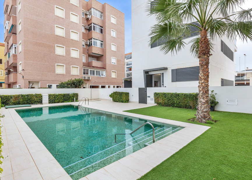 Herverkoop - 1. Appartement / flat - Torrevieja - Torrelamata - La Mata