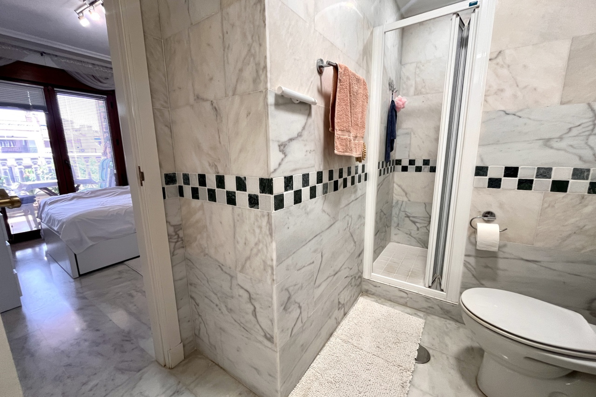 Herverkoop - 1. Appartement / flat - Villamartin - Costa Blanca Zuid