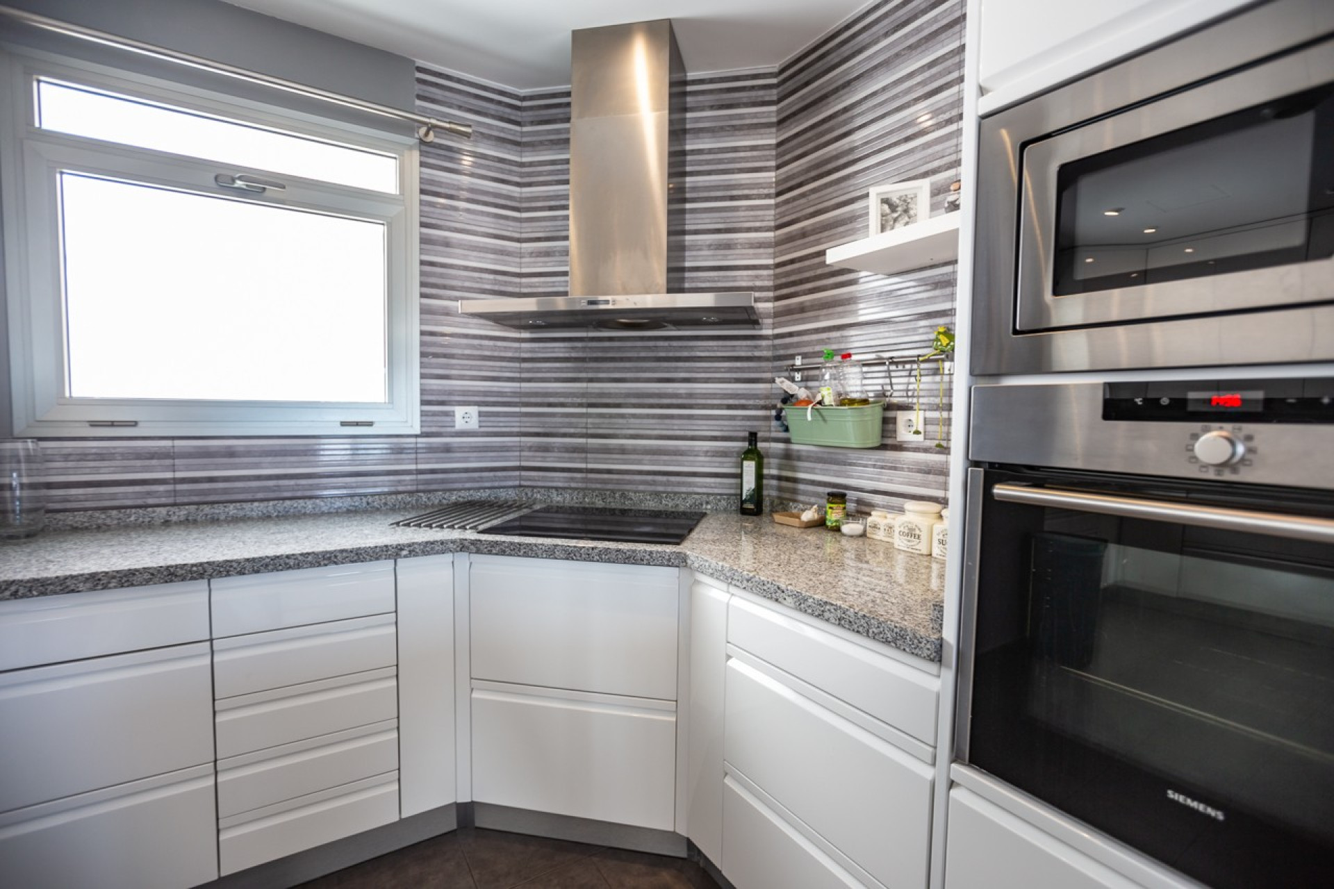 Herverkoop - 1. Appartement / flat - Villamartin - Costa Blanca Zuid