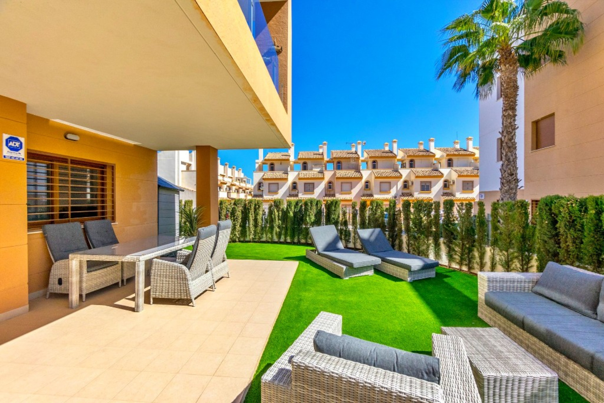 Herverkoop - 1. Appartement / flat - Villamartin - Costa Blanca Zuid