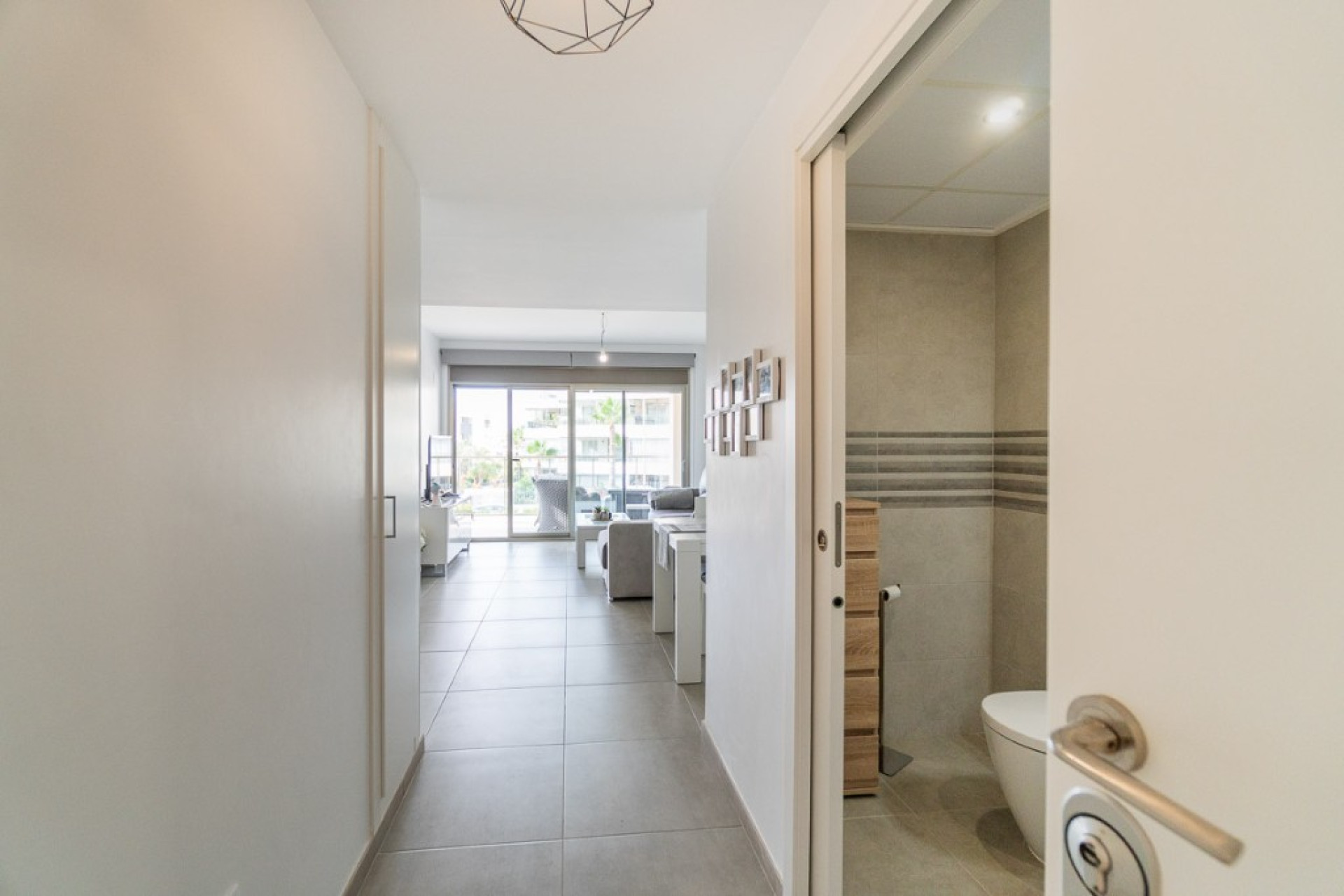 Herverkoop - 1. Appartement / flat - Villamartin - Costa Blanca Zuid