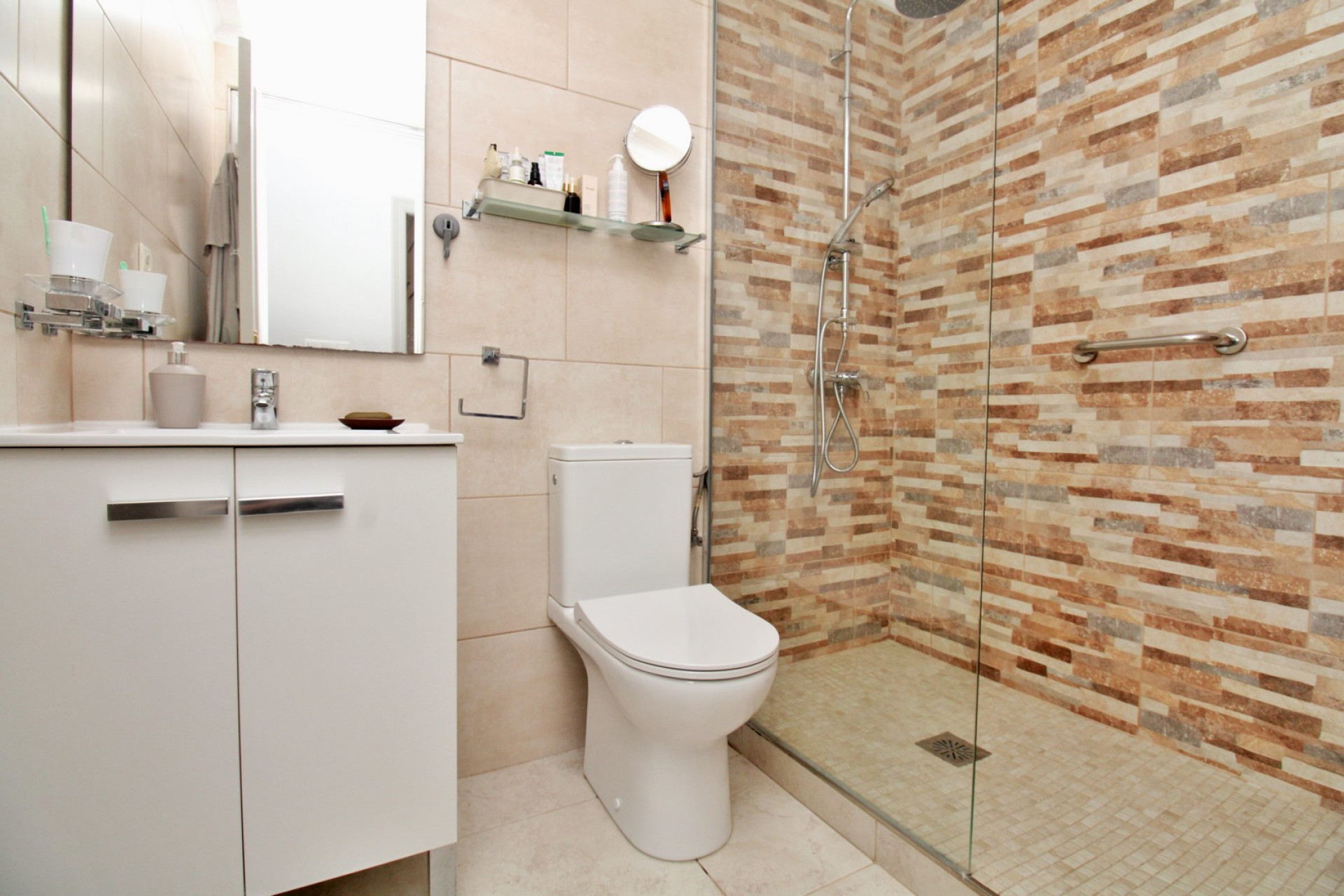 Herverkoop - 1. Appartement / flat - Villamartin - Costa Blanca Zuid