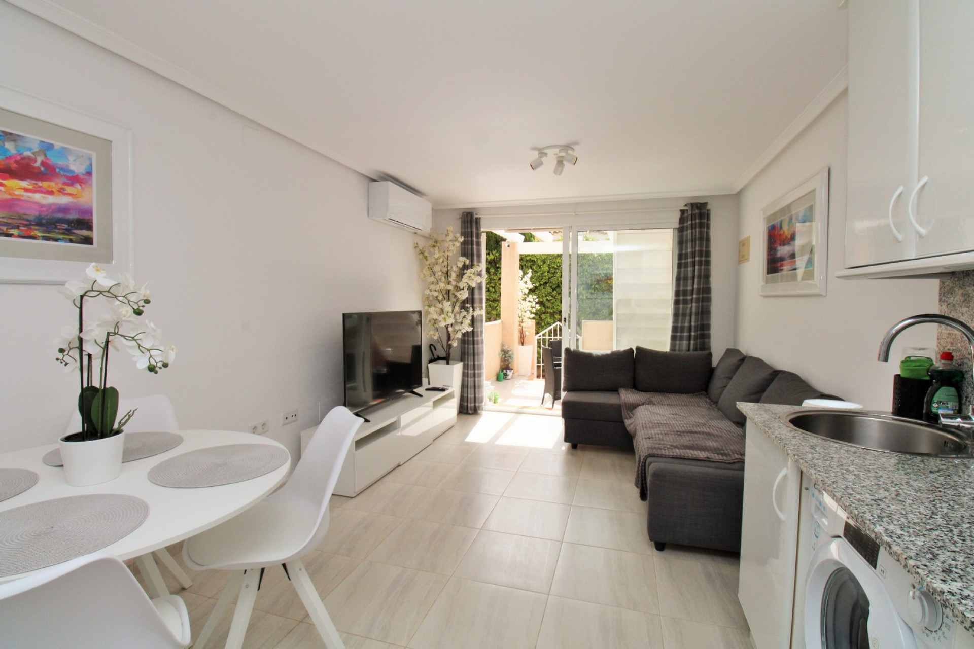 Herverkoop - 1. Appartement / flat - Villamartin - Costa Blanca Zuid