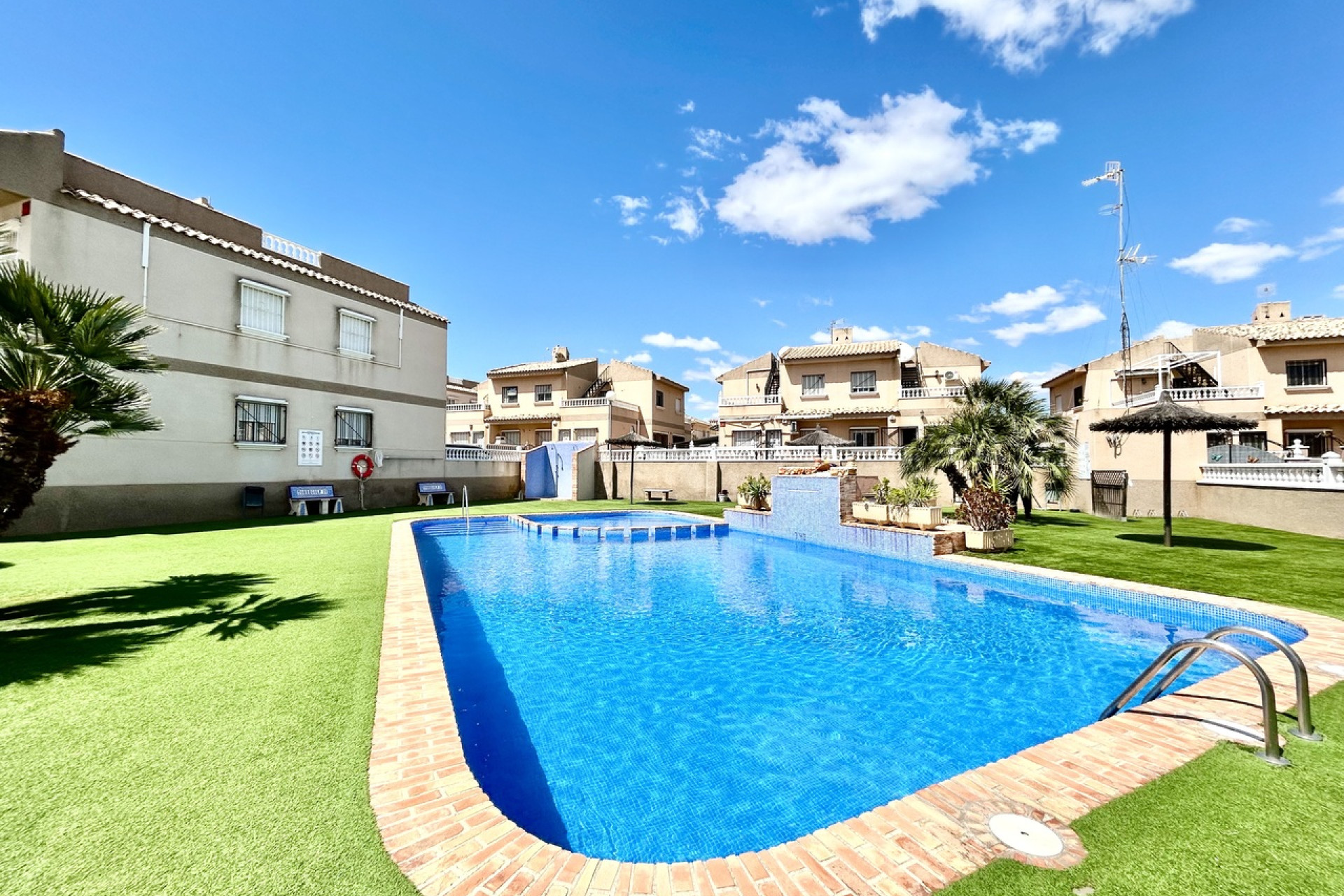 Herverkoop - 1. Appartement / flat - Villamartin - Costa Blanca Zuid