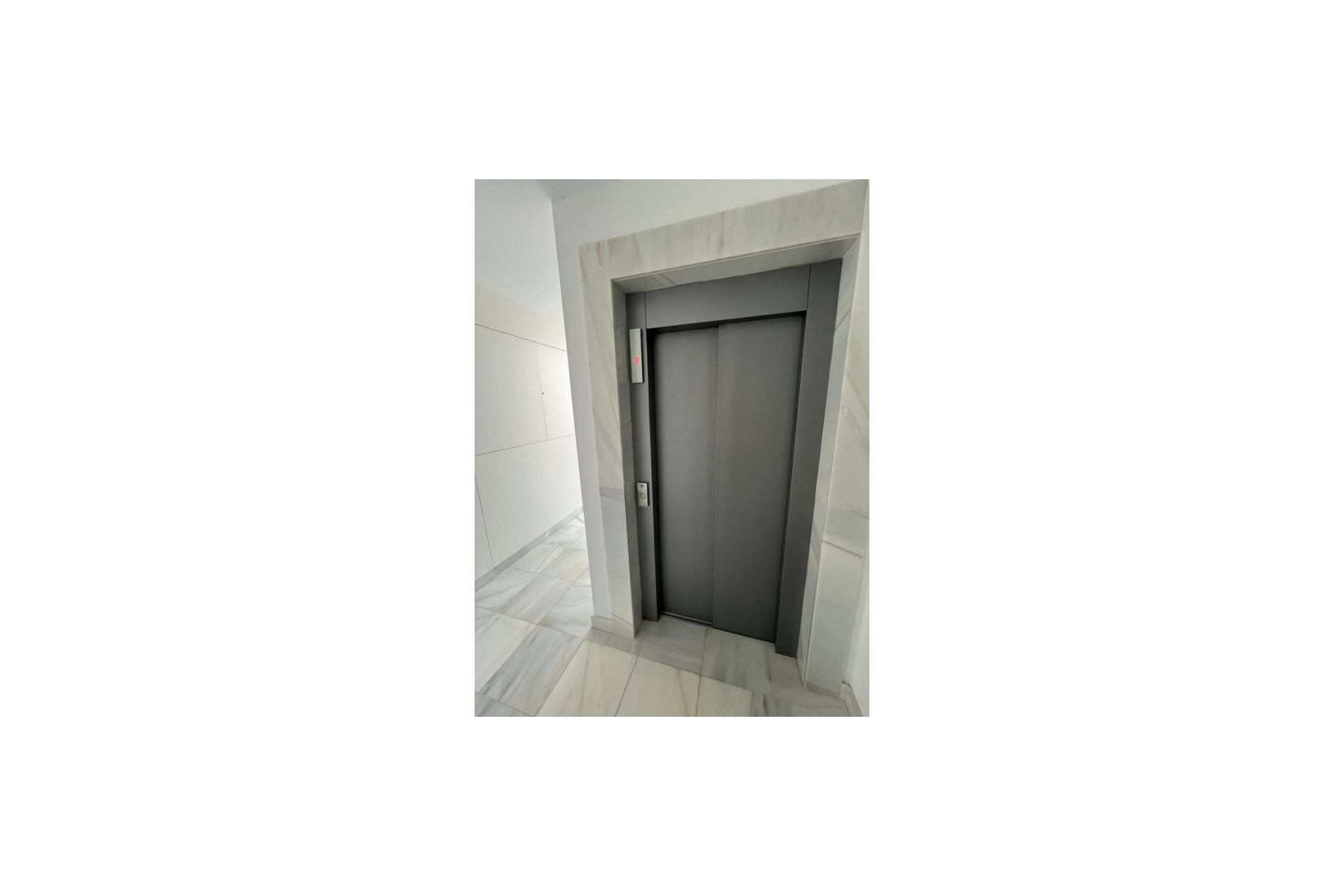 Herverkoop - 1. Appartement / flat - Villamartin - Costa Blanca Zuid