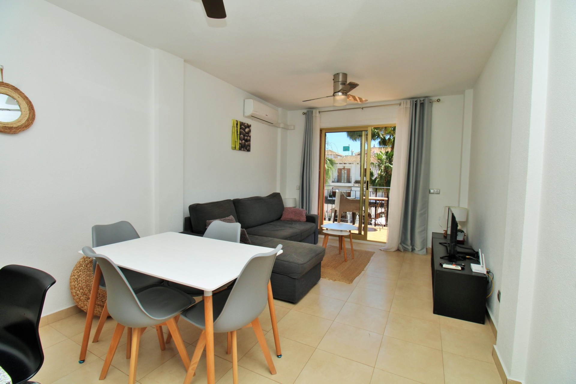 Herverkoop - 1. Appartement / flat - Villamartin - Costa Blanca Zuid