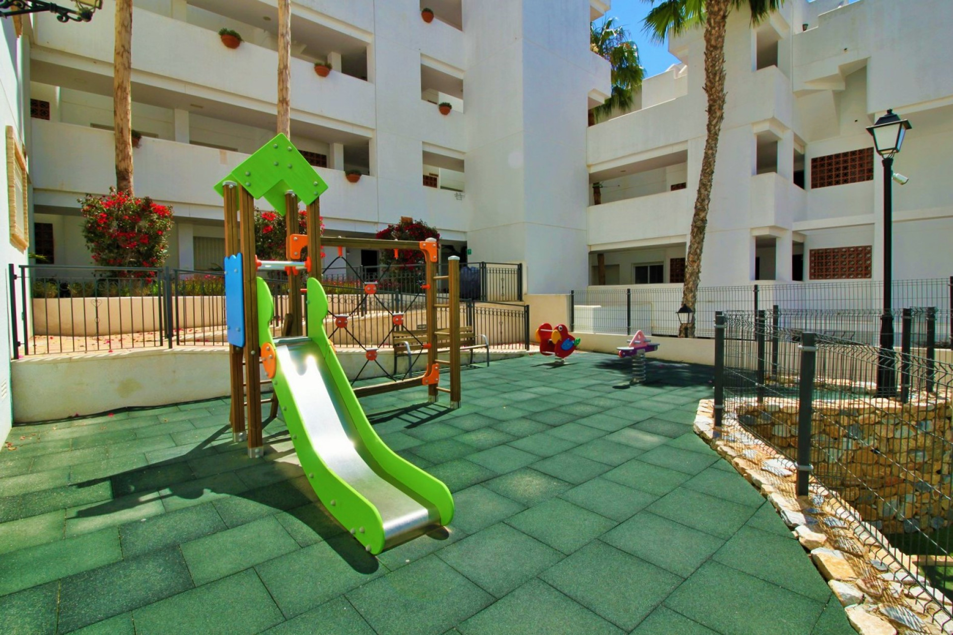 Herverkoop - 1. Appartement / flat - Villamartin - Costa Blanca Zuid