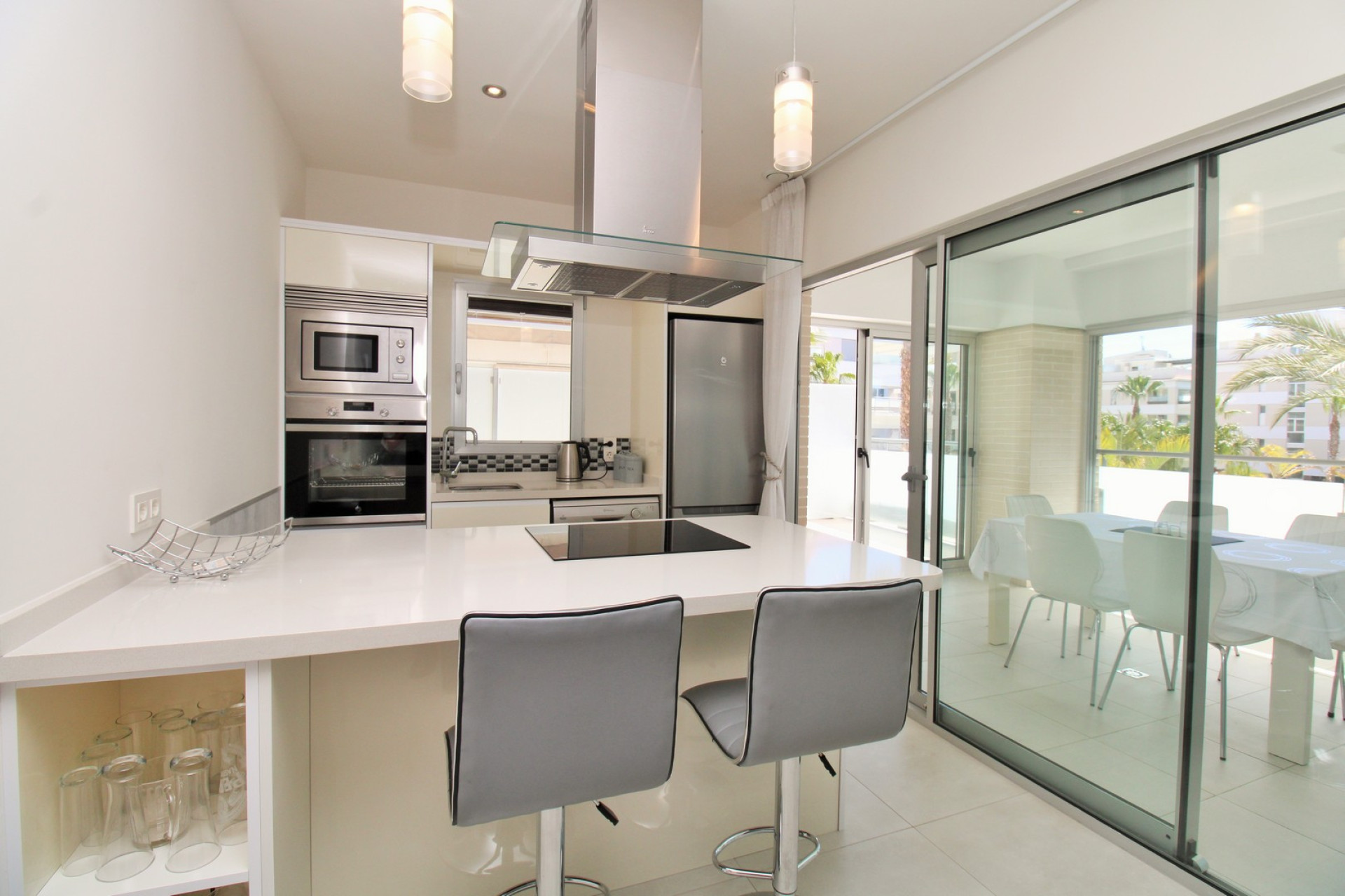 Herverkoop - 1. Appartement / flat - Villamartin - Costa Blanca Zuid