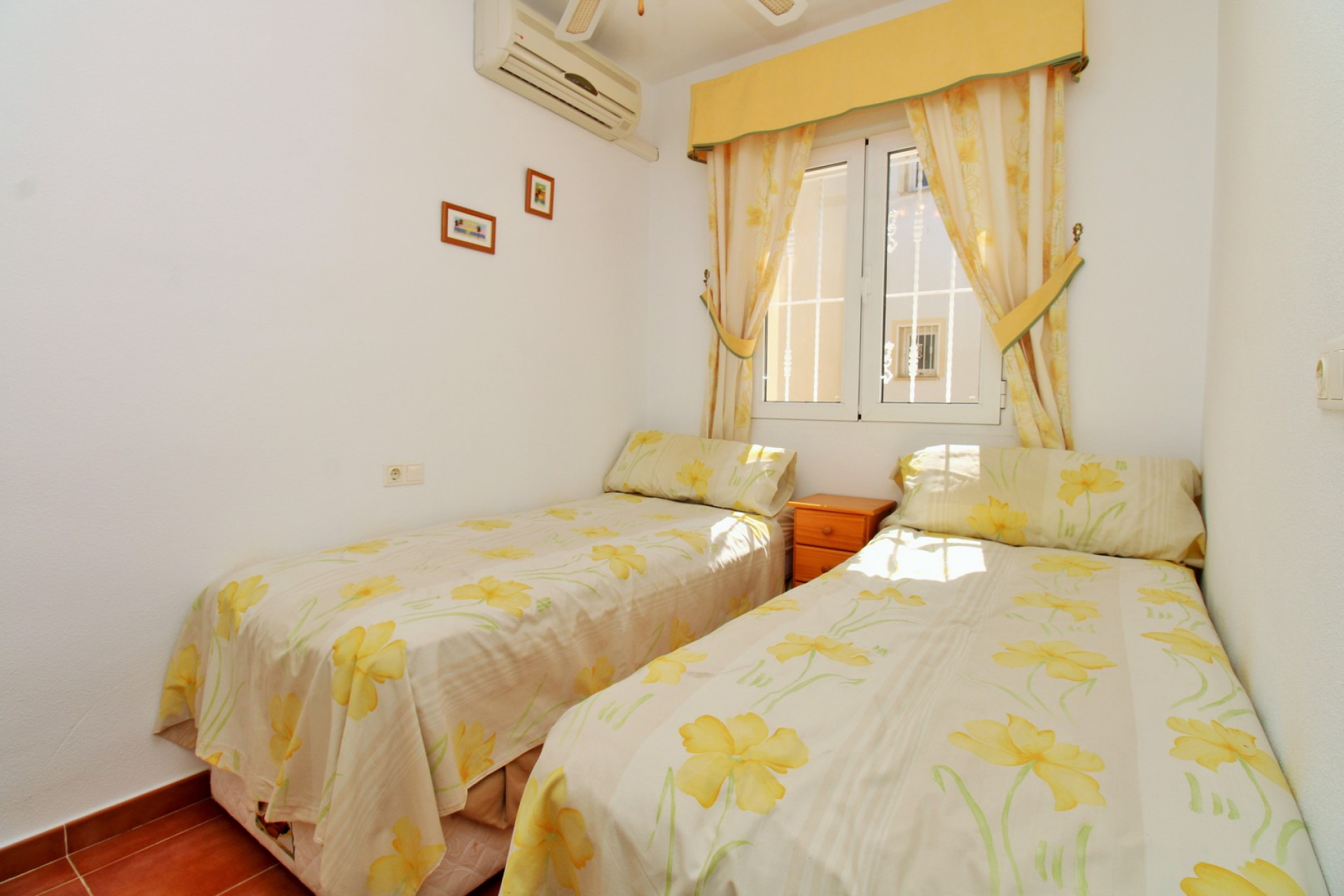 Herverkoop - 1. Appartement / flat - Villamartin - Costa Blanca Zuid