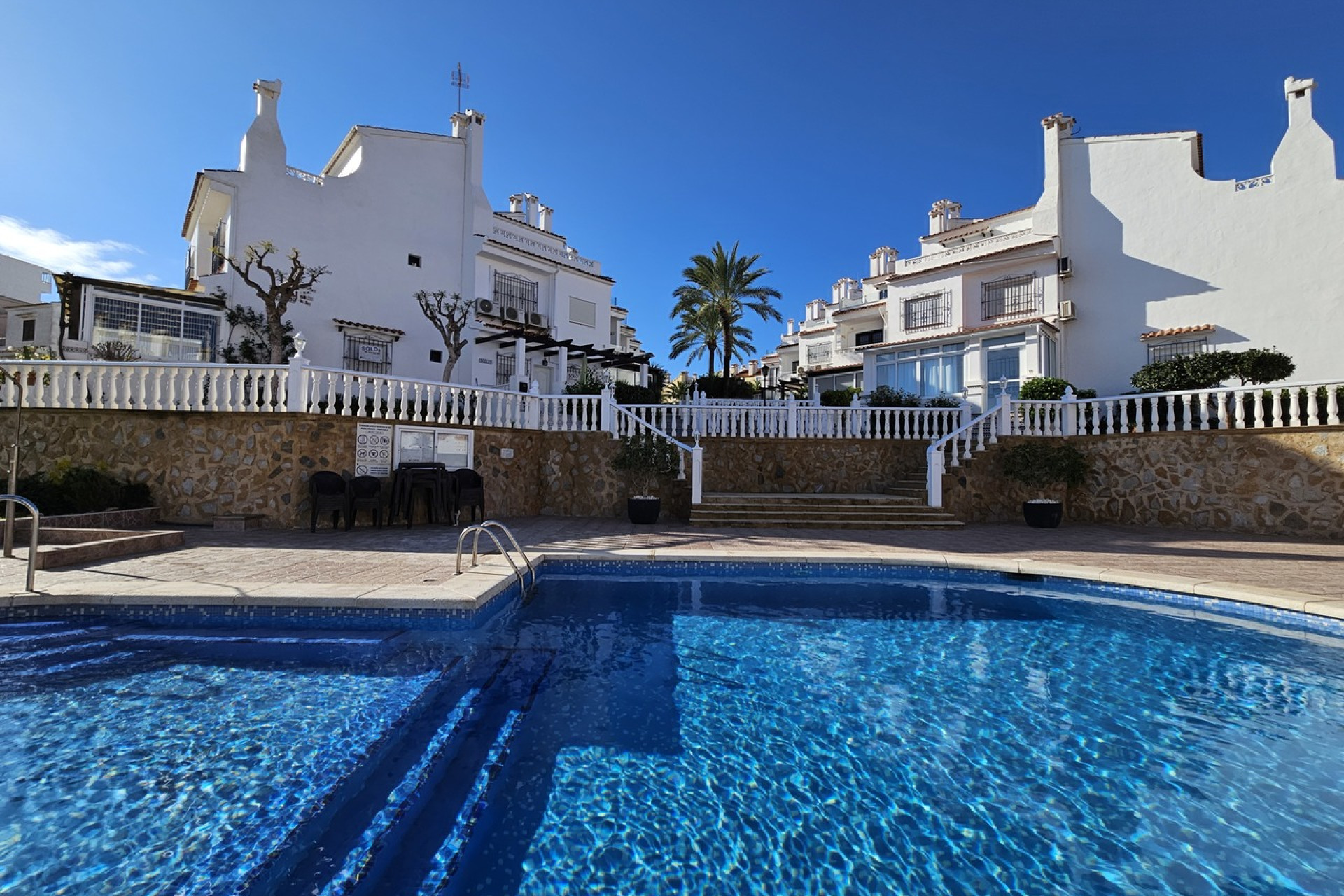 Herverkoop - 2. Town house - La Mata - Torrevieja