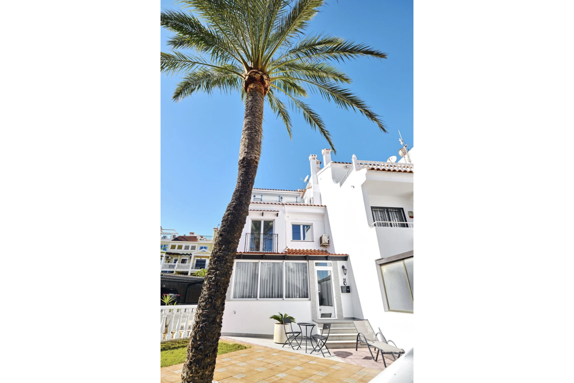 Herverkoop - 2. Town house - La Mata - Torrevieja