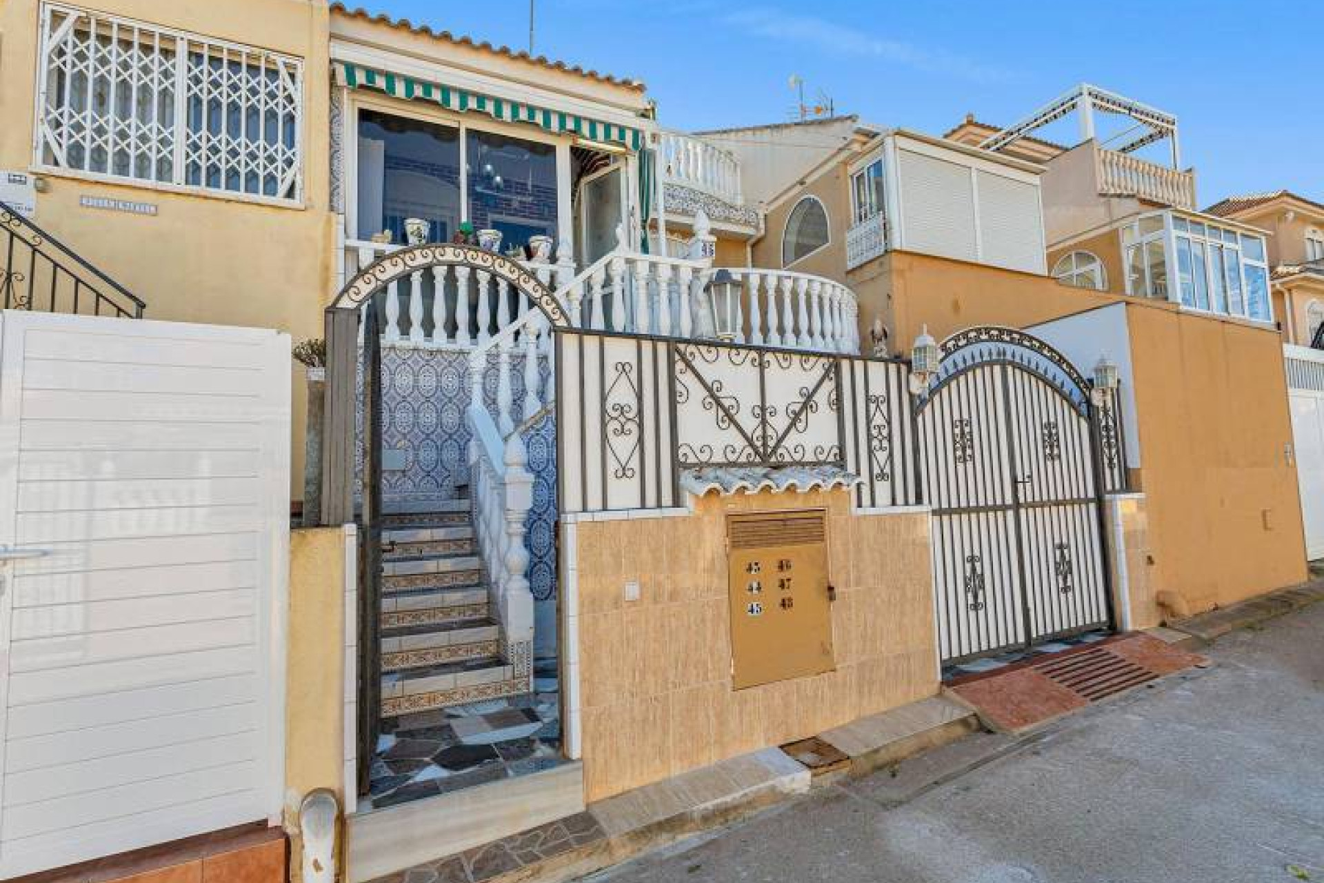 Herverkoop - 2. Town house - Orihuela Costa