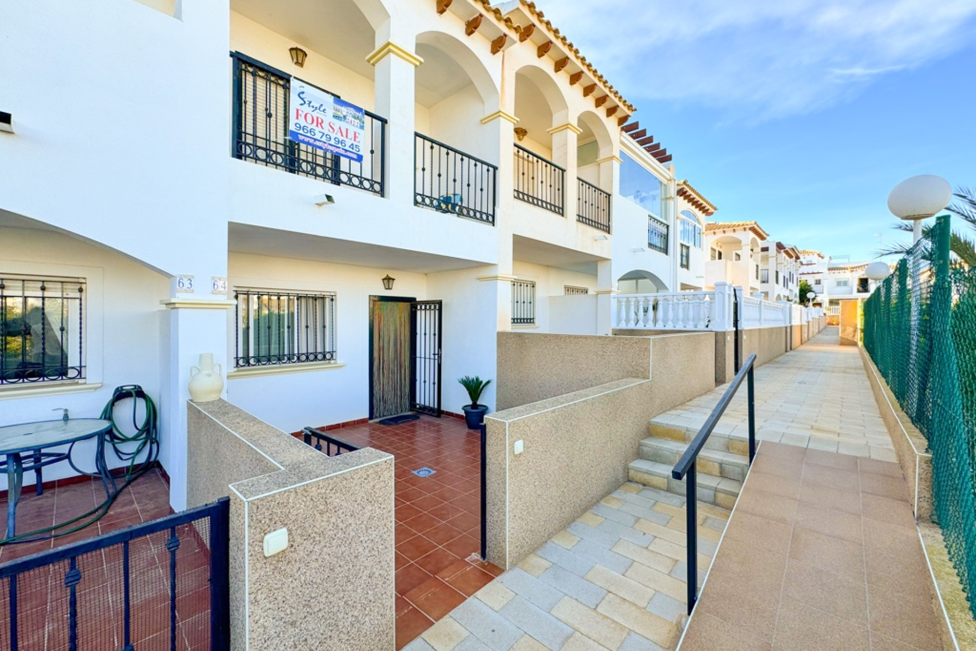 Herverkoop - 2. Town house - Punta Prima - Orihuela Costa