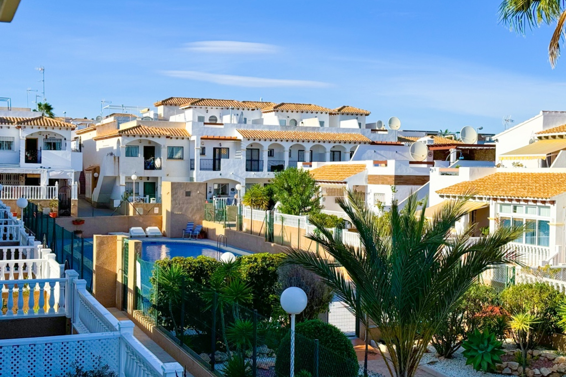 Herverkoop - 2. Town house - Punta Prima - Orihuela Costa