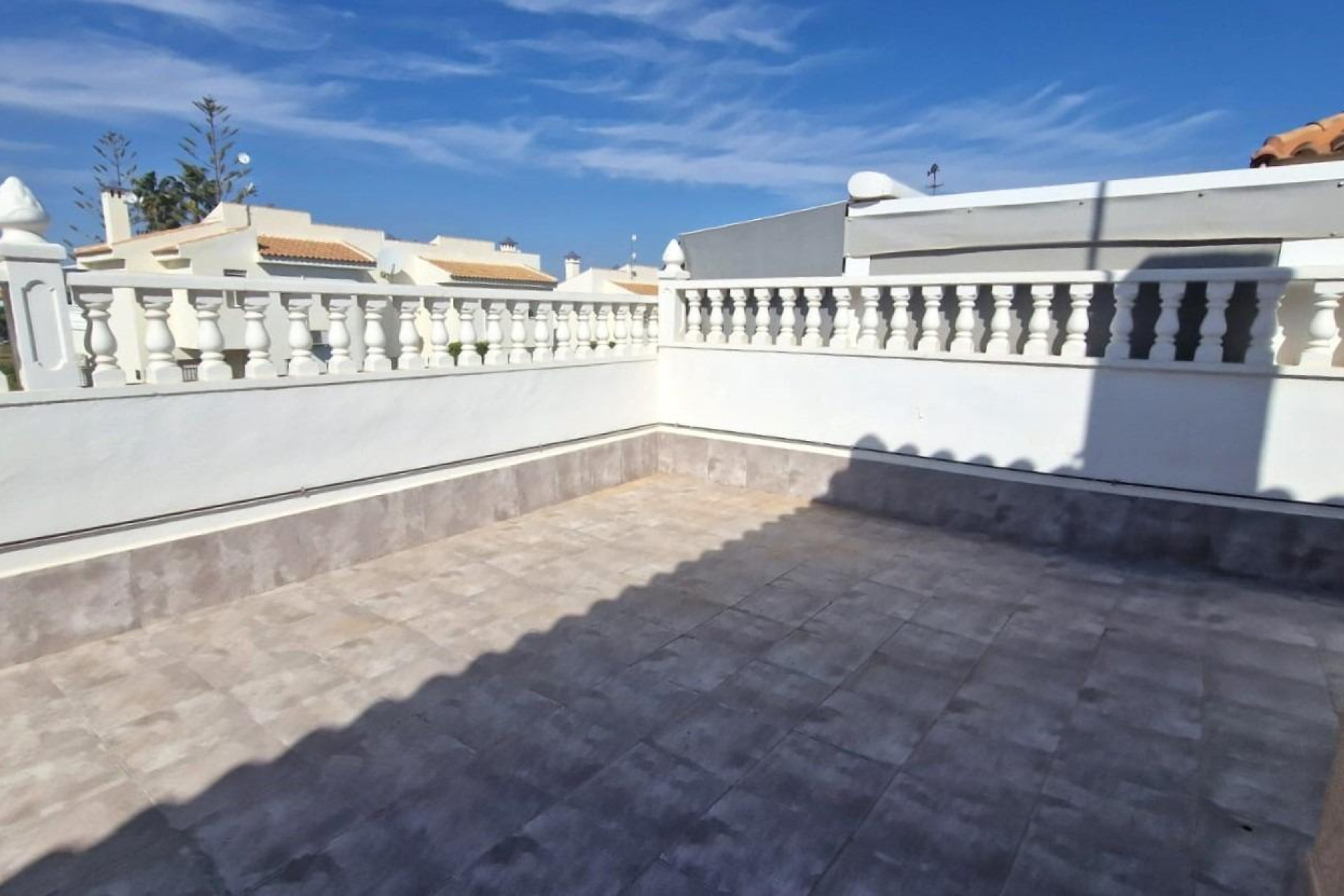 Herverkoop - 2. Town house - Torrevieja - Orihuela Costa