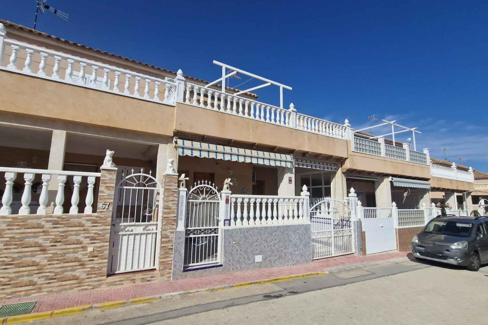 Herverkoop - 2. Town house - Torrevieja - Orihuela Costa