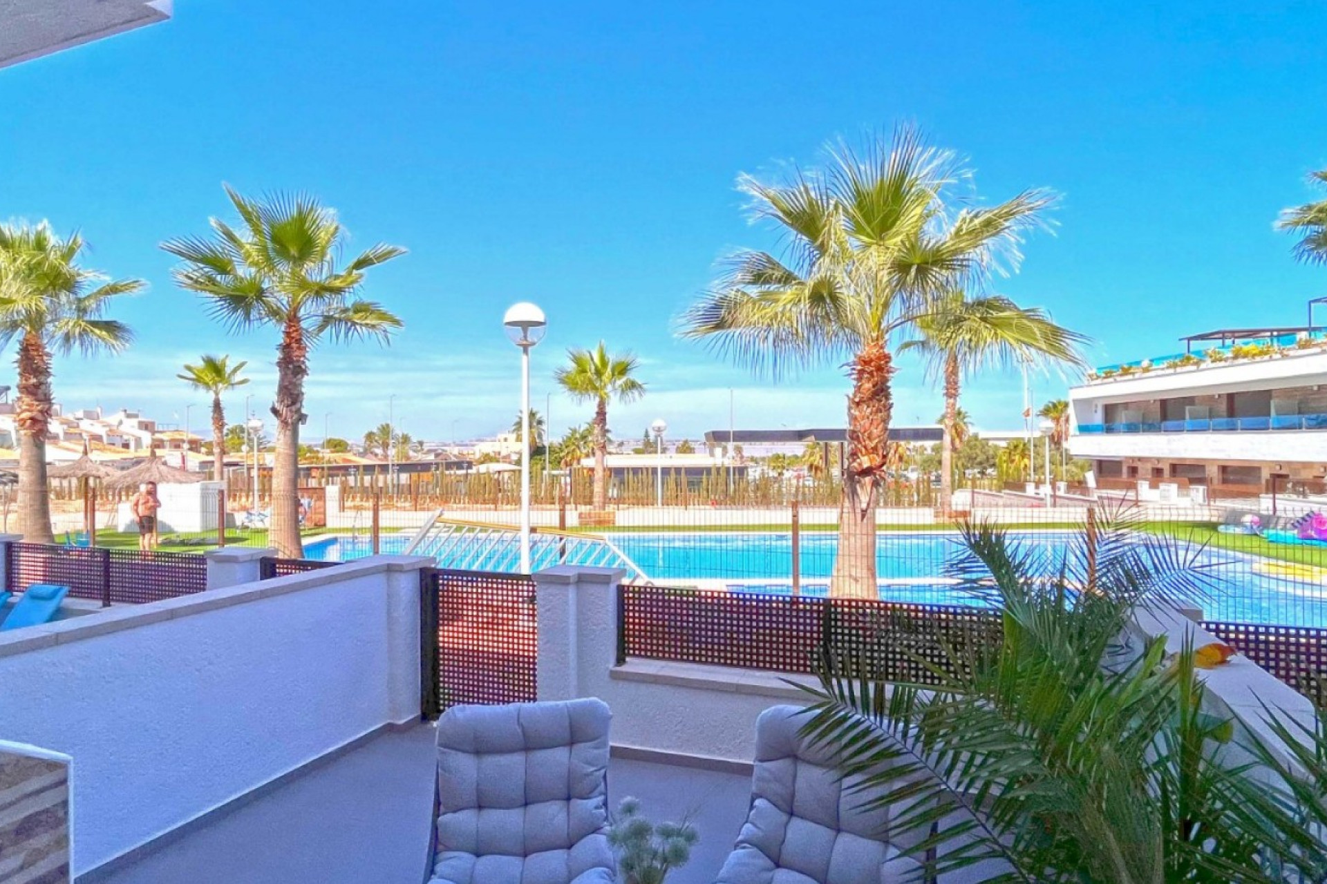 Herverkoop - 2. Town house - Torrevieja - Orihuela Costa