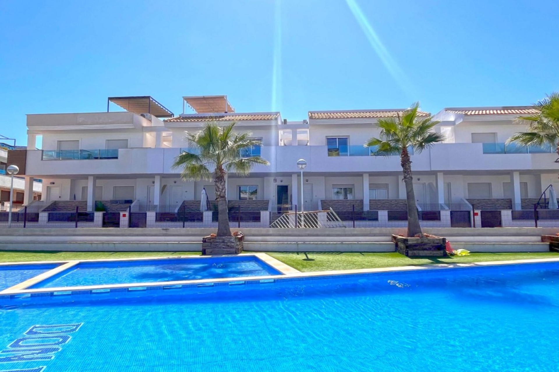 Herverkoop - 2. Town house - Torrevieja - Orihuela Costa