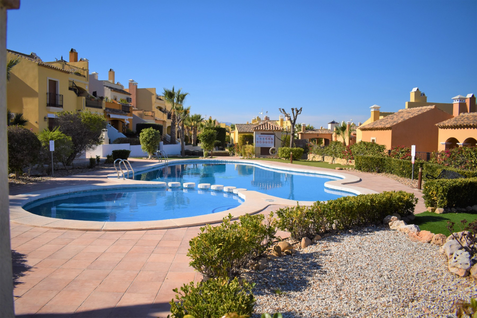 Herverkoop - 2. Town house / tussenwoning - Algorfa - Costa Blanca Zuid