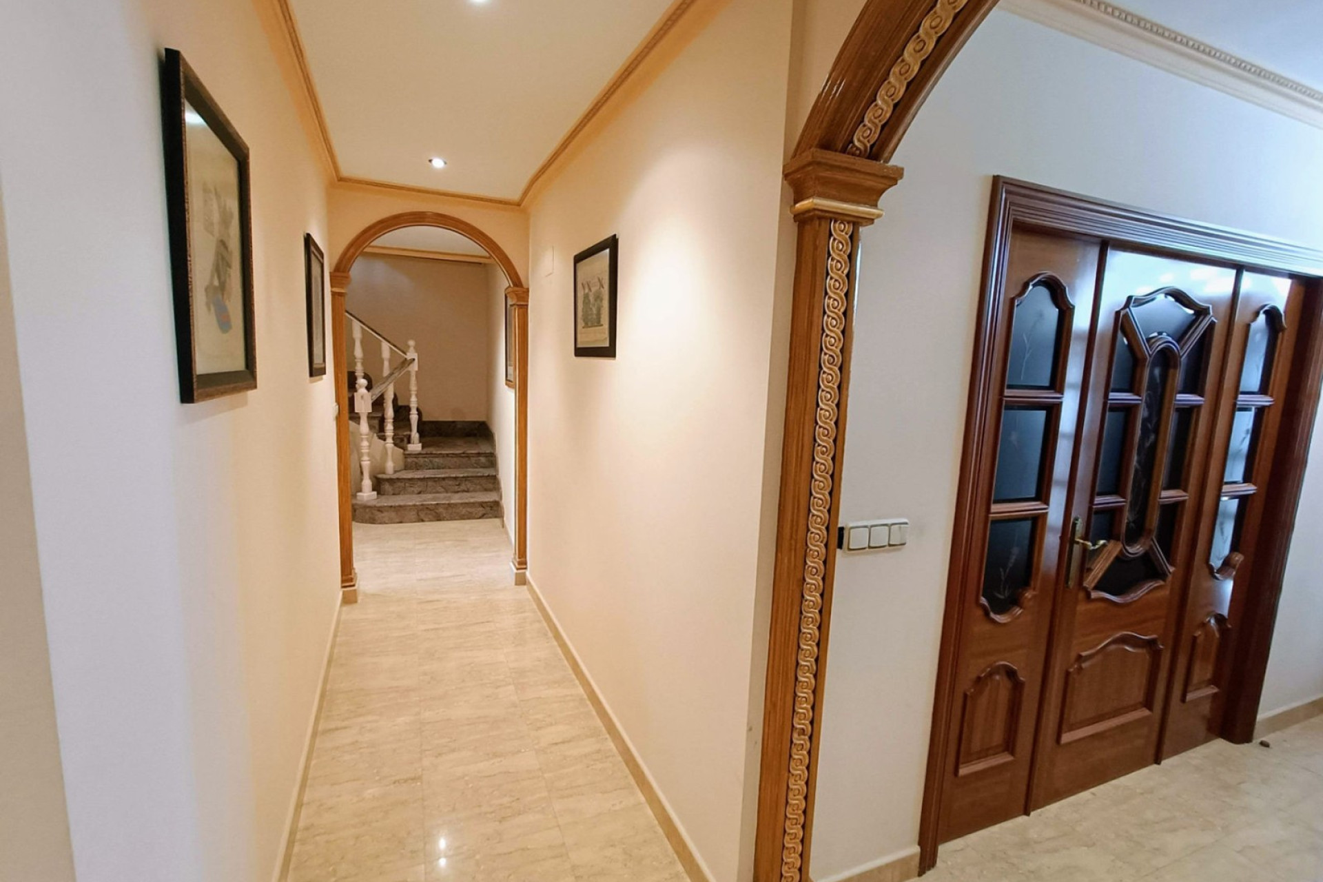 Herverkoop - 2. Town house / tussenwoning - Algueña - Costa Blanca Noord