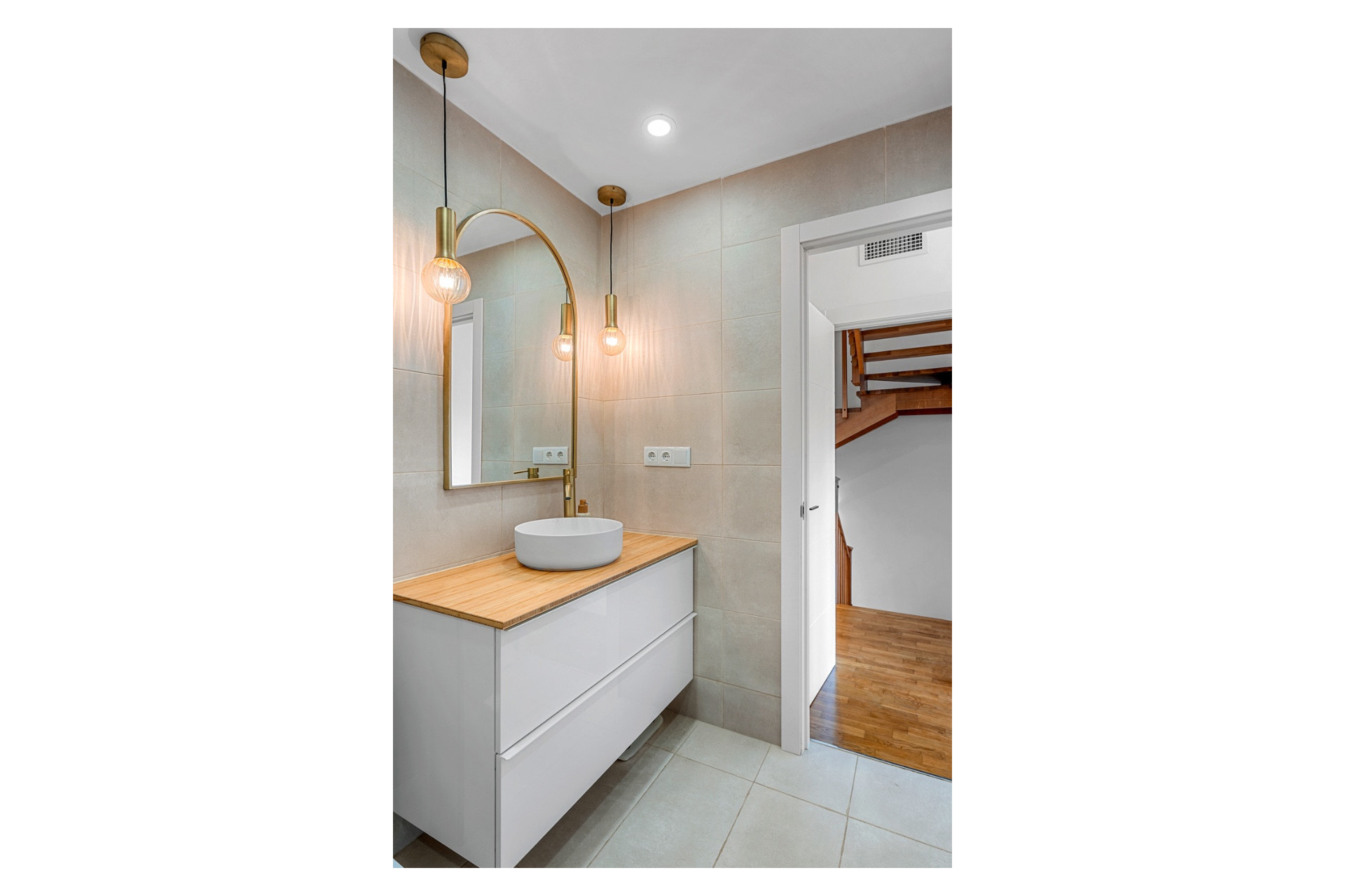Herverkoop - 2. Town house / tussenwoning - Alicante - Costa Blanca Noord