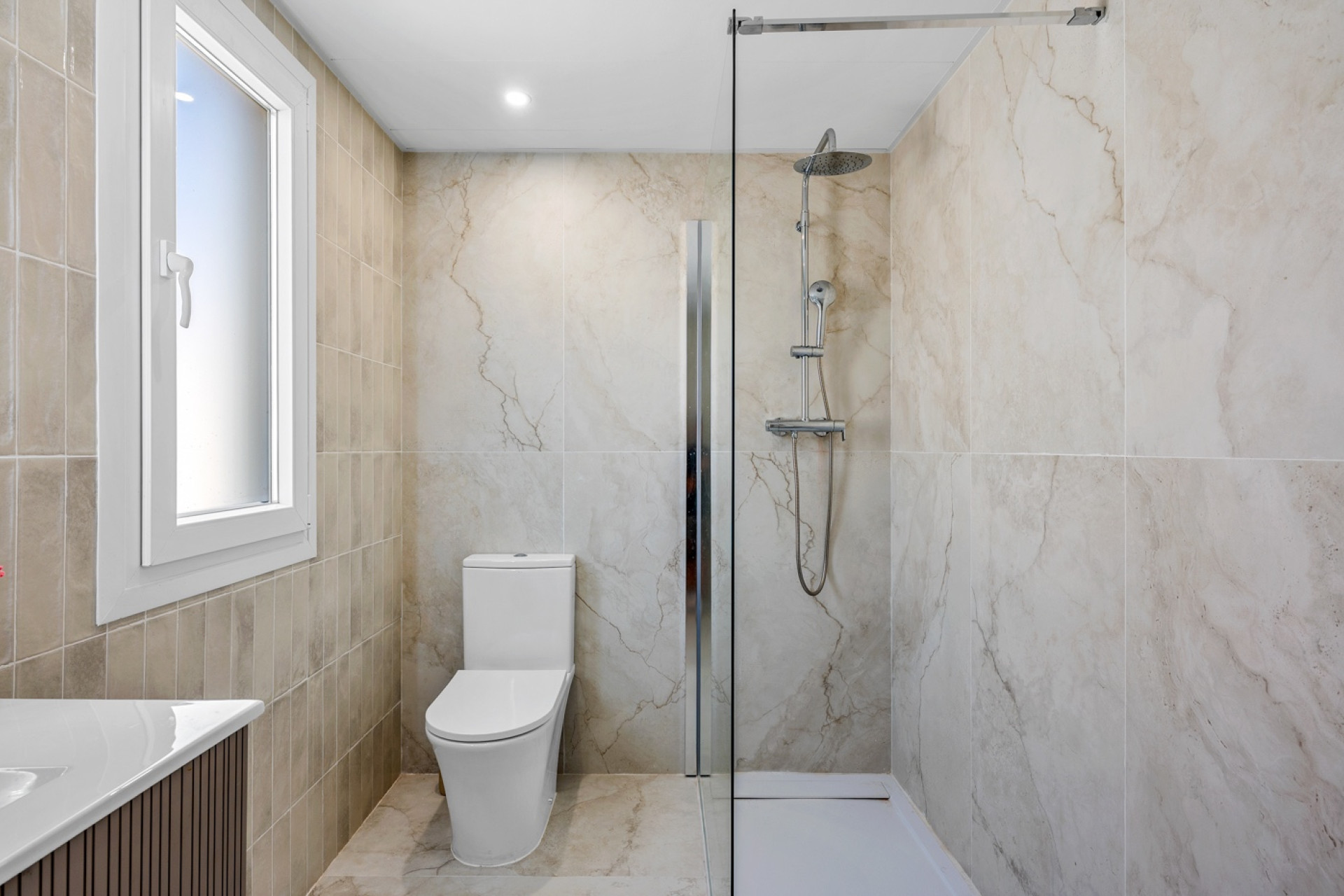 Herverkoop - 2. Town house / tussenwoning - Alicante - Costa Blanca Noord