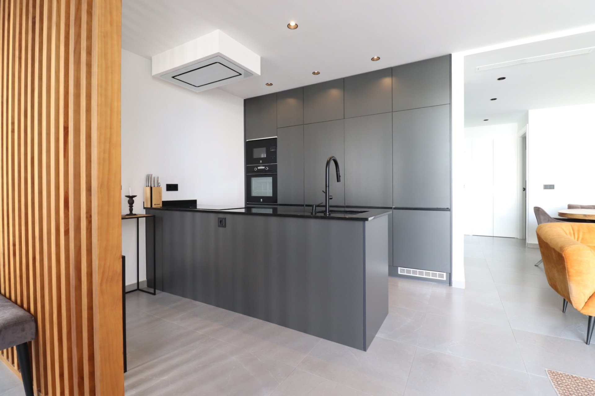 Herverkoop - 2. Town house / tussenwoning - Benijofar - Costa Blanca Zuid