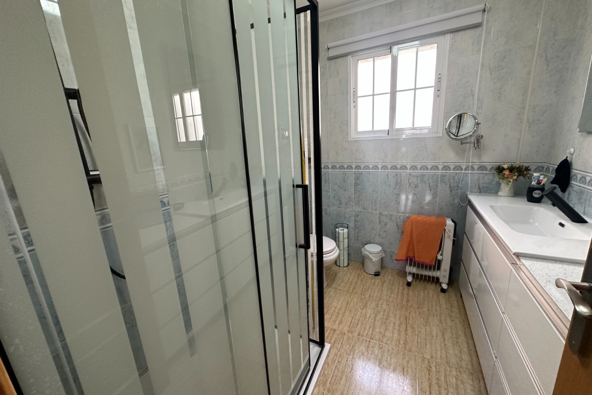 Herverkoop - 2. Town house / tussenwoning - Bigastro - Costa Blanca Zuid