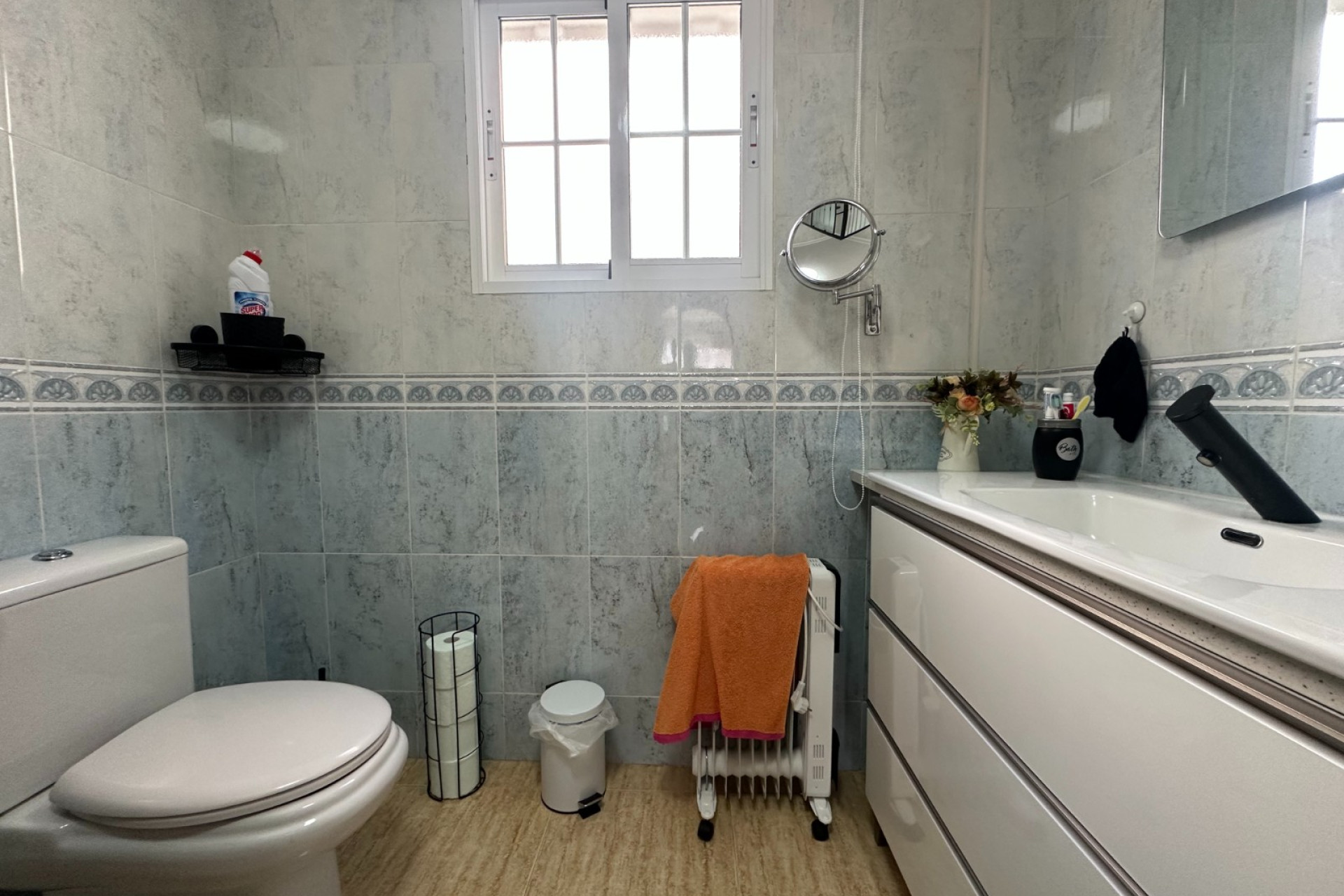 Herverkoop - 2. Town house / tussenwoning - Bigastro - Costa Blanca Zuid