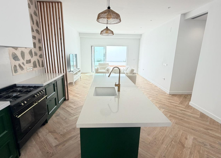 Herverkoop - 2. Town house / tussenwoning - Catral - Costa Blanca Zuid