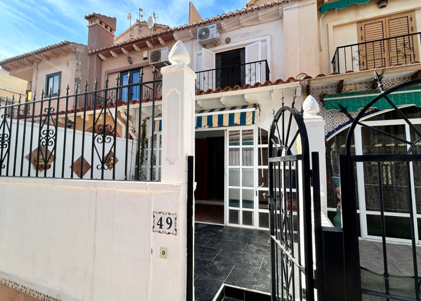 Herverkoop - 2. Town house / tussenwoning - El Chaparral - Costa Blanca Zuid