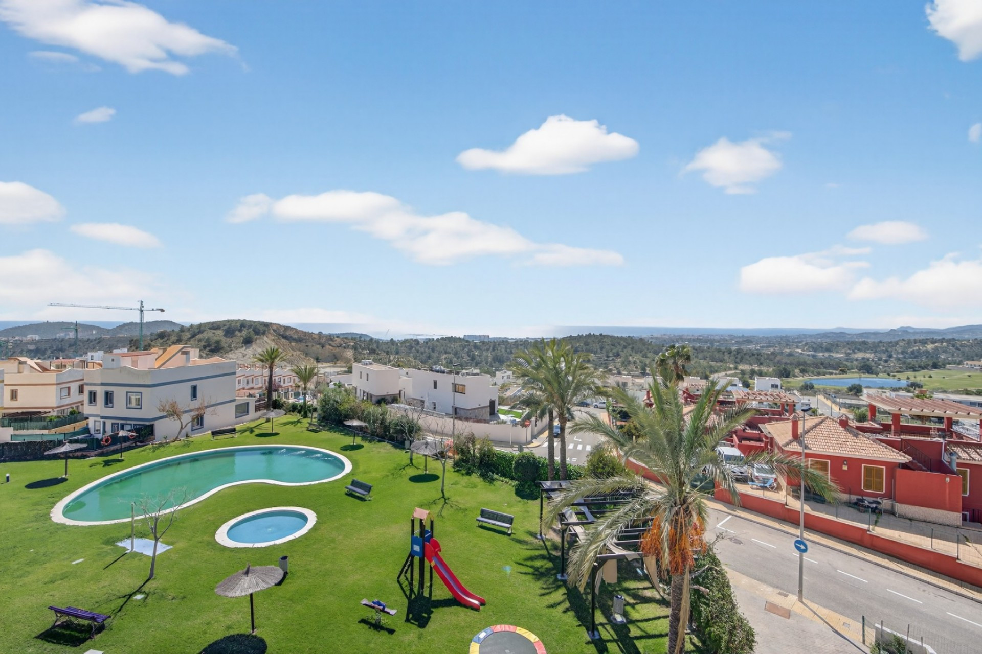 Herverkoop - 2. Town house / tussenwoning - Finestrat - Costa Blanca Noord