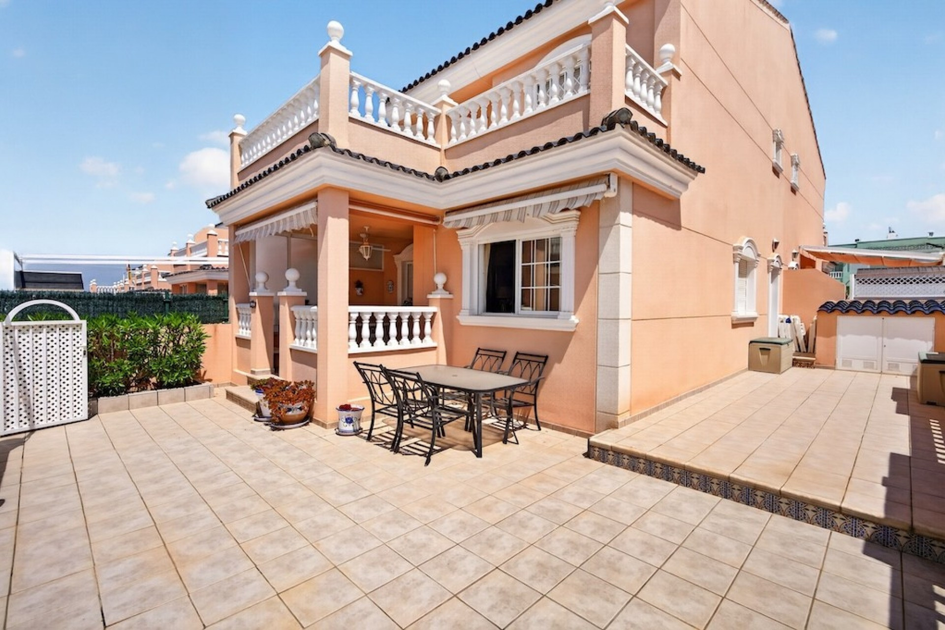 Herverkoop - 2. Town house / tussenwoning - Gran Alacant - Novamar
