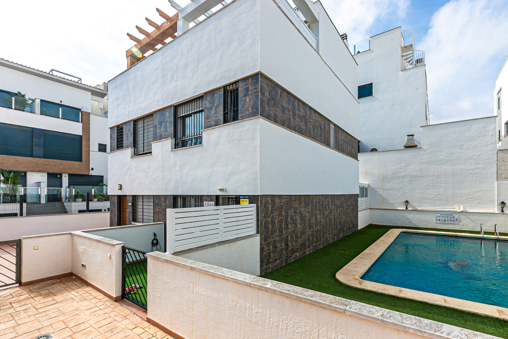 Herverkoop - 2. Town house / tussenwoning - Guardamar del Segura - Costa Blanca Zuid