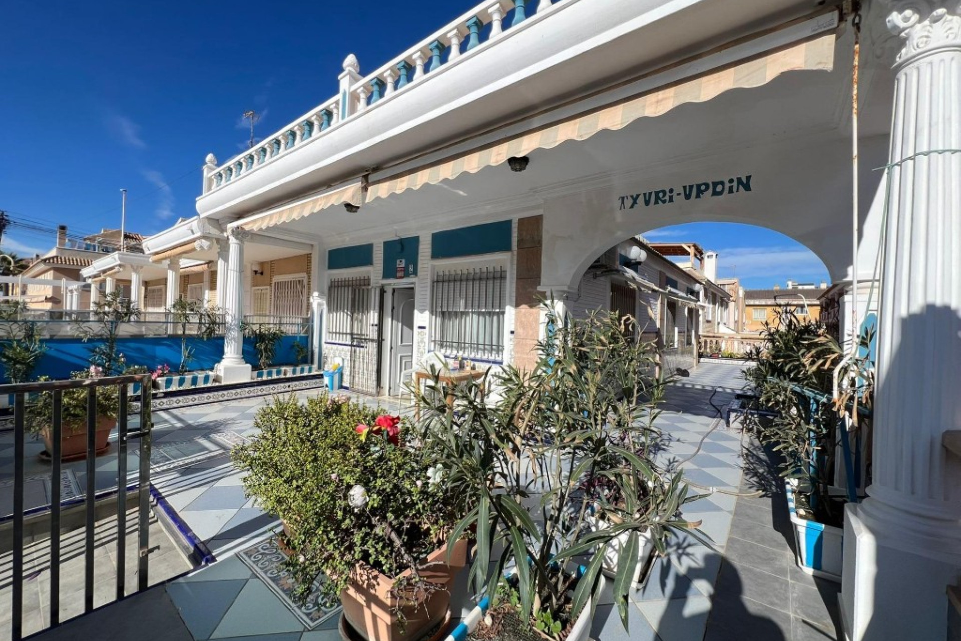 Herverkoop - 2. Town house / tussenwoning - La Mata - Costa Blanca Zuid