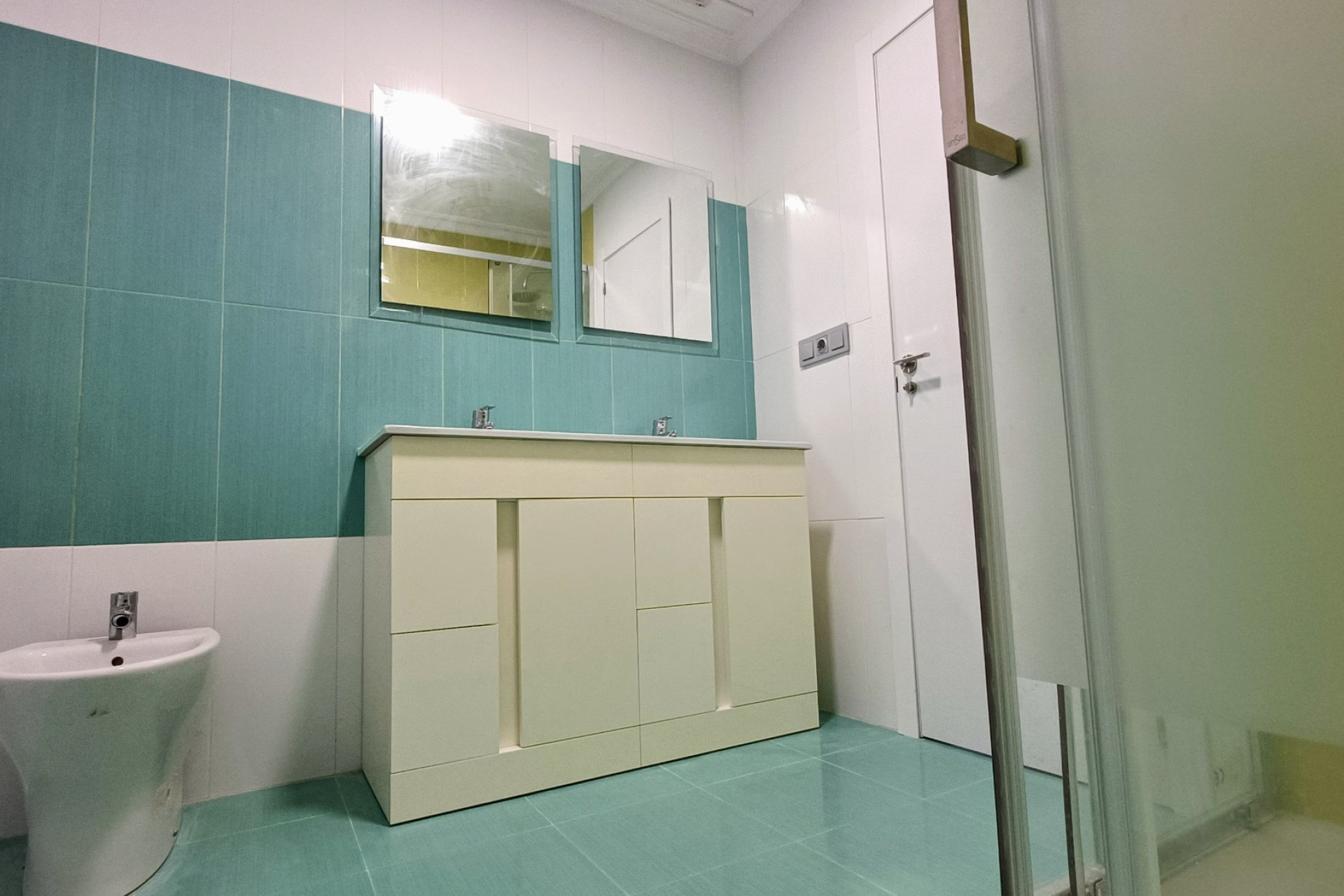 Herverkoop - 2. Town house / tussenwoning - La Romana - Costa Blanca Noord