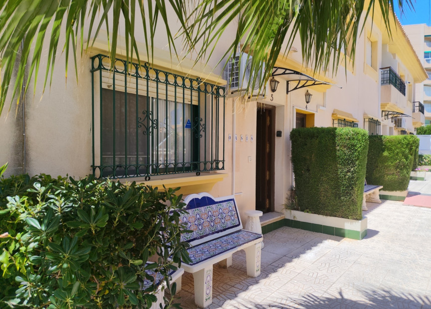 Herverkoop - 2. Town house / tussenwoning - La Zenia - Costa Blanca Zuid