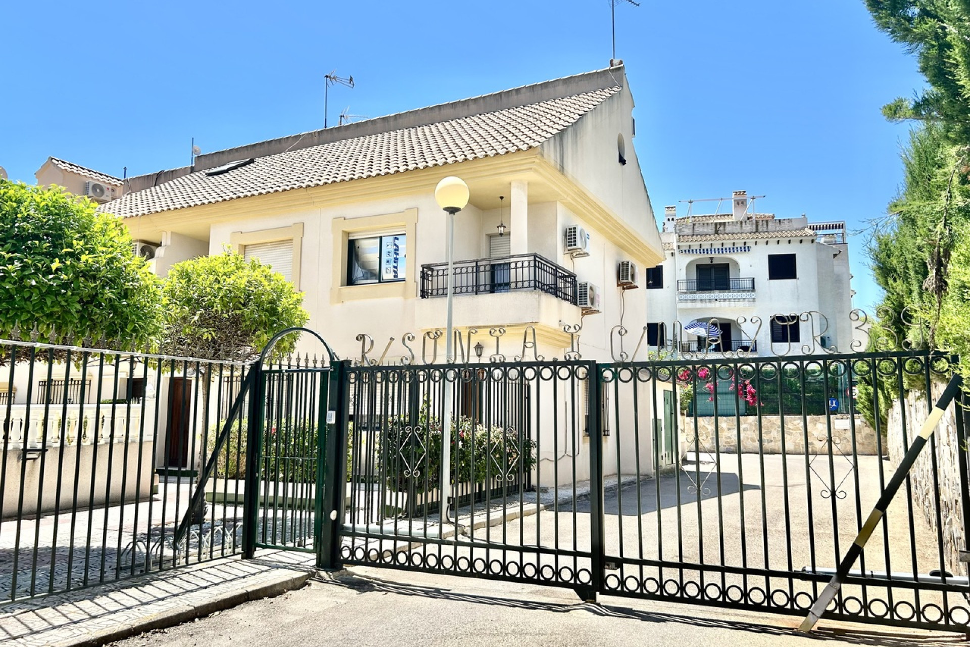 Herverkoop - 2. Town house / tussenwoning - La Zenia - Costa Blanca Zuid