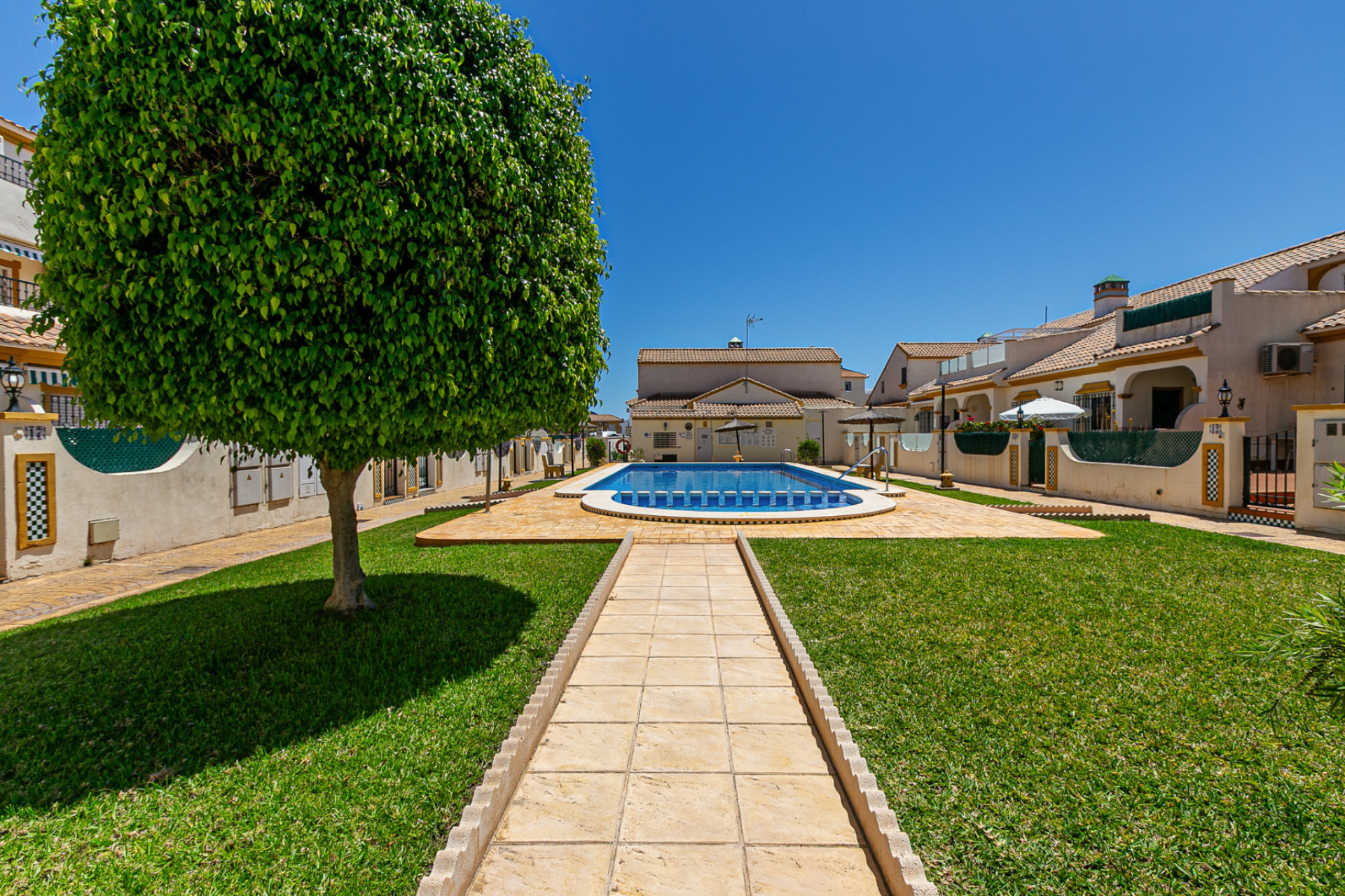 Herverkoop - 2. Town house / tussenwoning - La Zenia - Costa Blanca Zuid