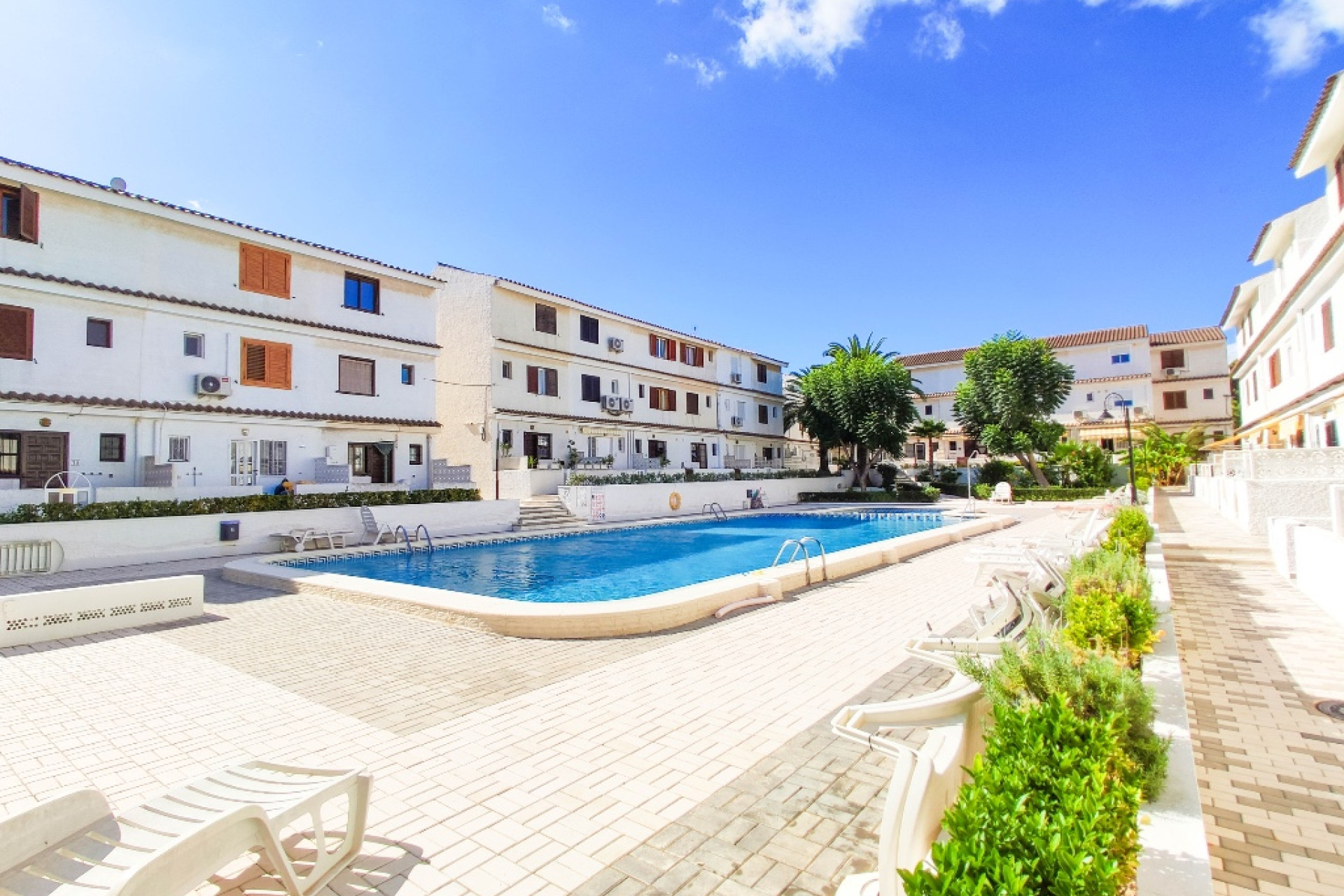 Herverkoop - 2. Town house / tussenwoning - Los Altos - Costa Blanca Zuid