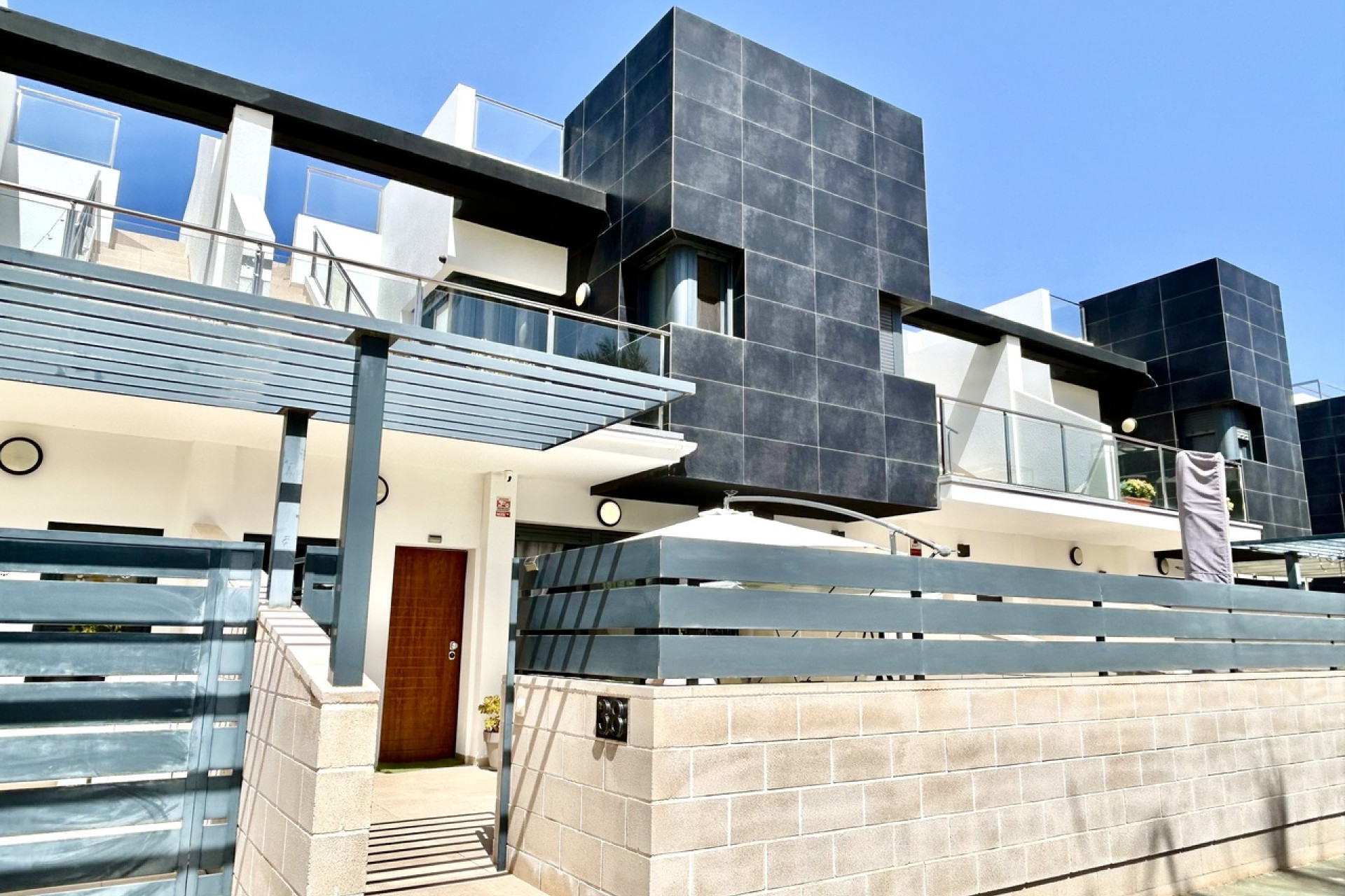 Herverkoop - 2. Town house / tussenwoning - Los Dolses - Costa Blanca Zuid