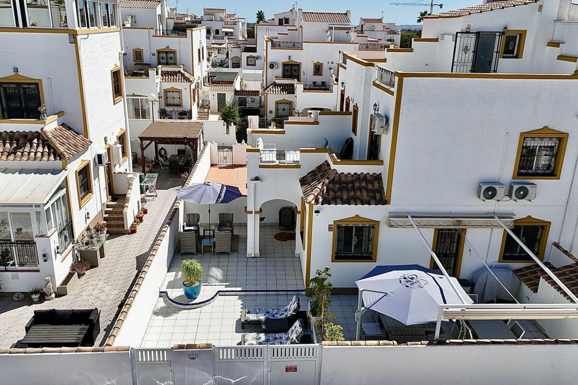 Herverkoop - 2. Town house / tussenwoning - Los Montesinos - Costa Blanca Zuid